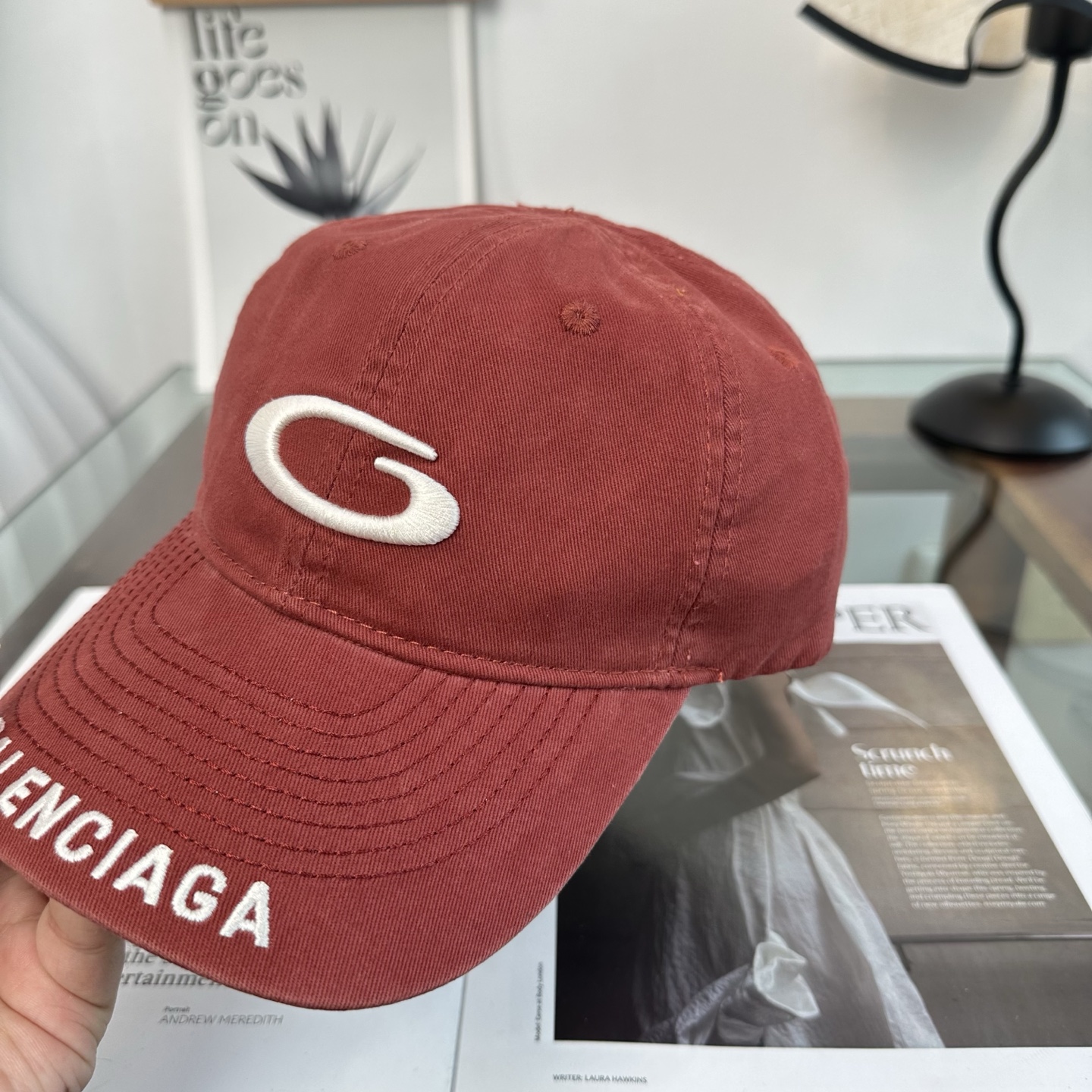 新品Balenciaga 巴黎世家字母新款棒球帽现货秒发🧢简约时尚超级无敌好看的帽子！情侣款！