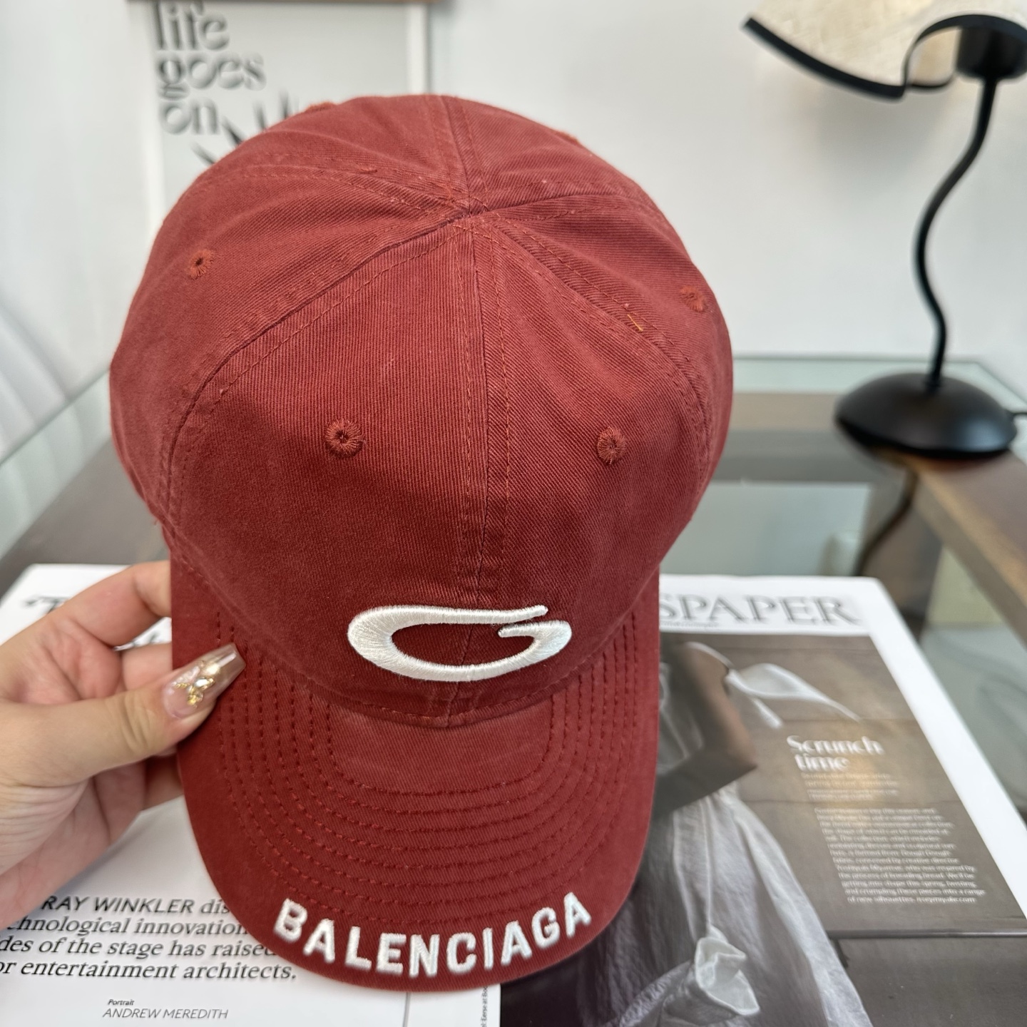 新品Balenciaga 巴黎世家字母新款棒球帽现货秒发🧢简约时尚超级无敌好看的帽子！情侣款！