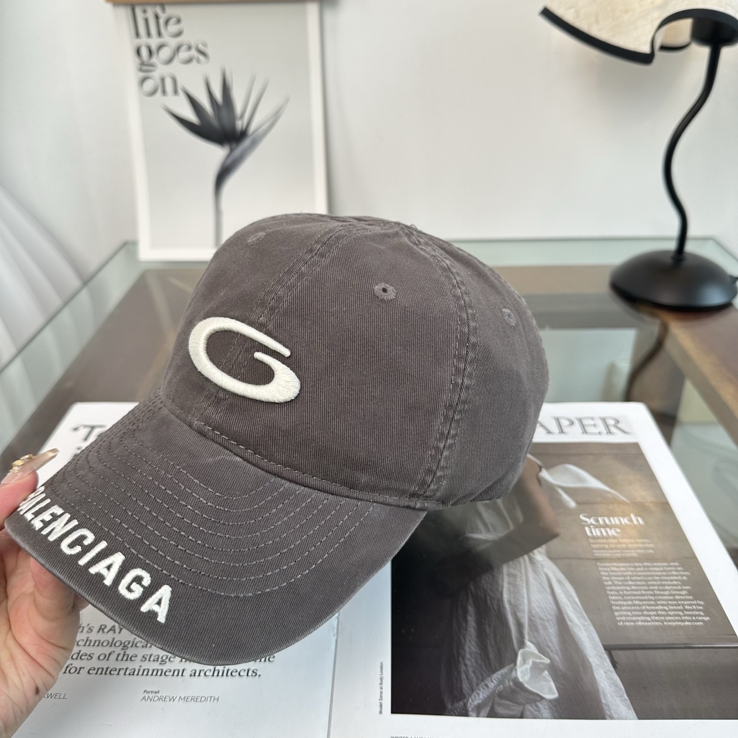 新品Balenciaga 巴黎世家字母新款棒球帽现货秒发🧢简约时尚超级无敌好看的帽子！情侣款！