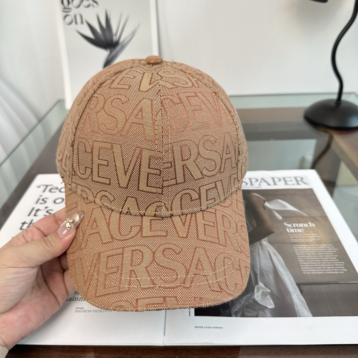 爆款出货！VERSACE(范思哲)新款棒球帽，1:1开模订制，可调节 热卖。