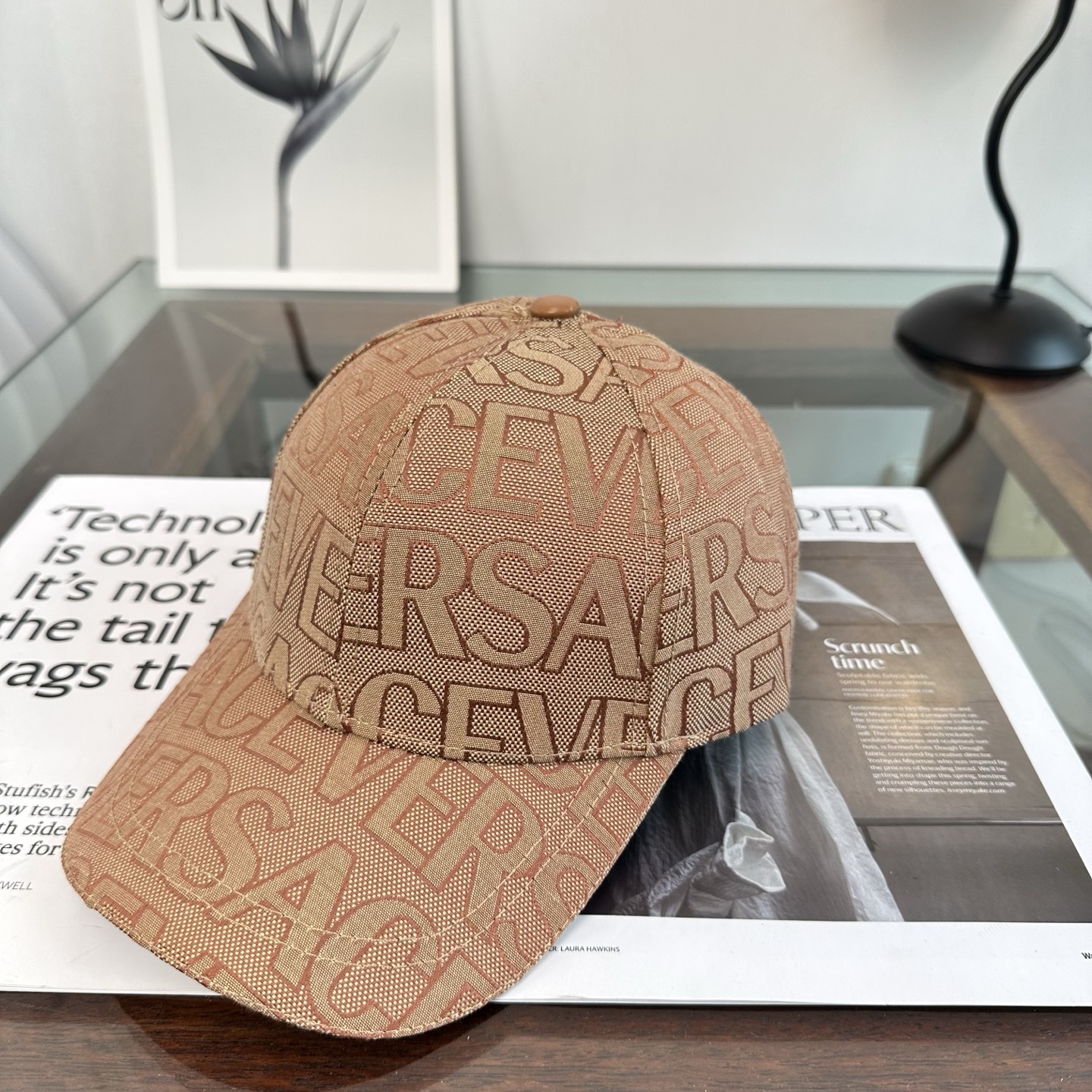 爆款出货！VERSACE(范思哲)新款棒球帽，1:1开模订制，可调节 热卖。
