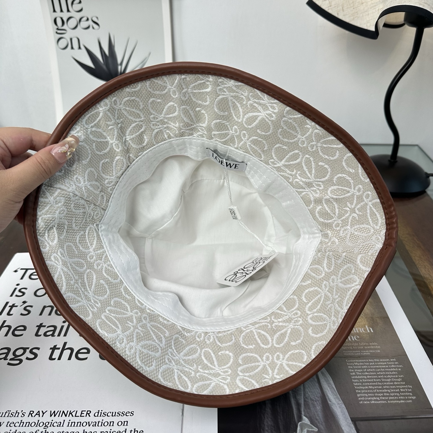 LOEWE罗意威 专柜新品渔夫帽，原单品质，内标齐全，头围57cm