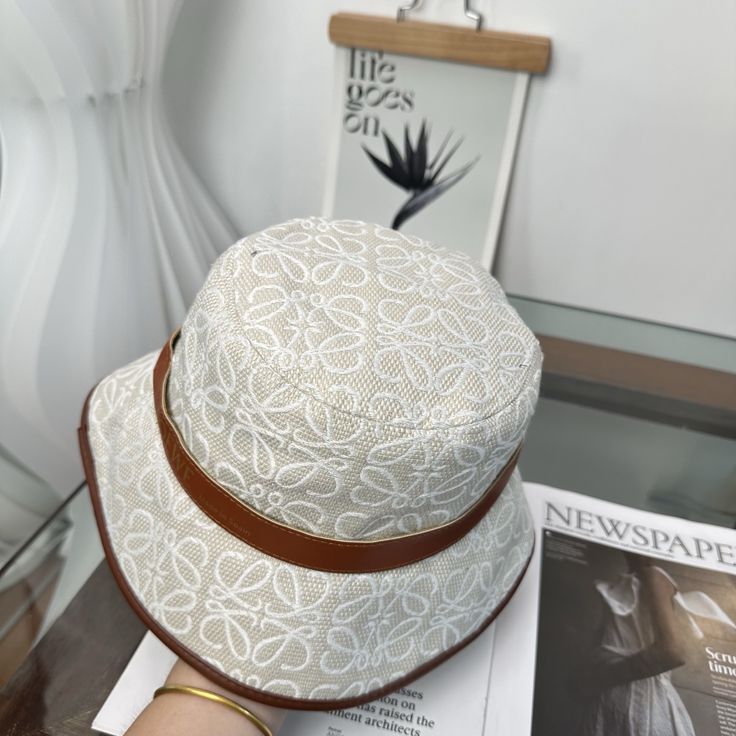 LOEWE罗意威 专柜新品渔夫帽，原单品质，内标齐全，头围57cm