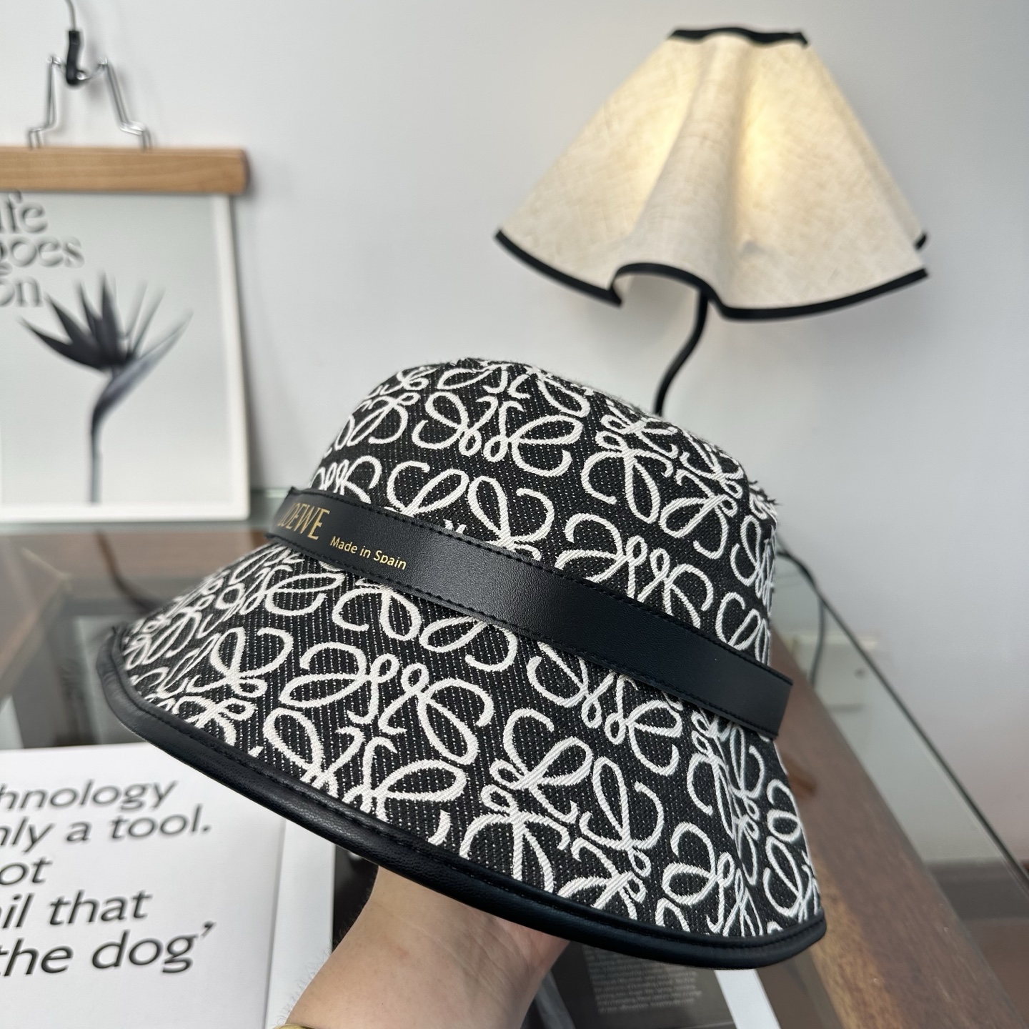 LOEWE罗意威 专柜新品渔夫帽，原单品质，内标齐全，头围57cm