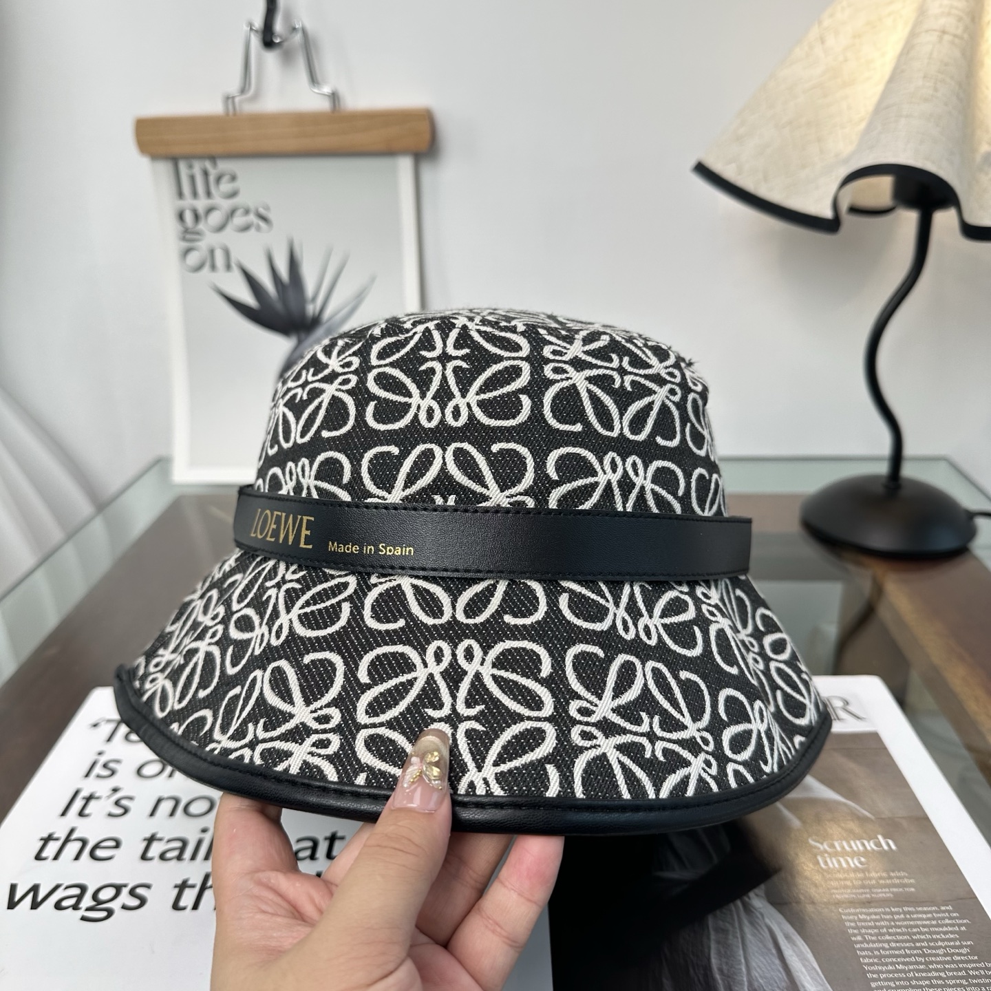 LOEWE罗意威 专柜新品渔夫帽，原单品质，内标齐全，头围57cm