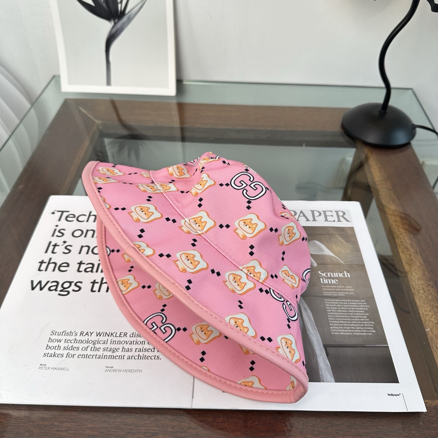 GUCCI古奇渔夫帽👒官网新品Gucci渔夫帽火爆来袭 工艺非常精美 高档大气上档次！低调奢华，方便携带