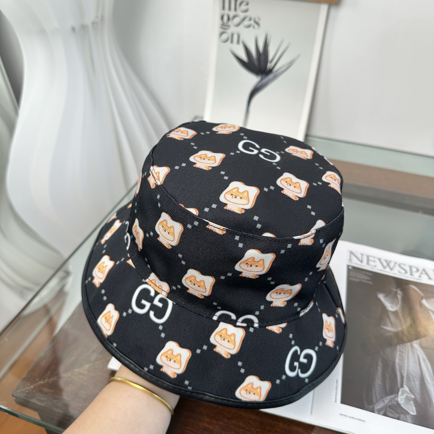 GUCCI古奇渔夫帽👒官网新品Gucci渔夫帽火爆来袭 工艺非常精美 高档大气上档次！低调奢华，方便携带