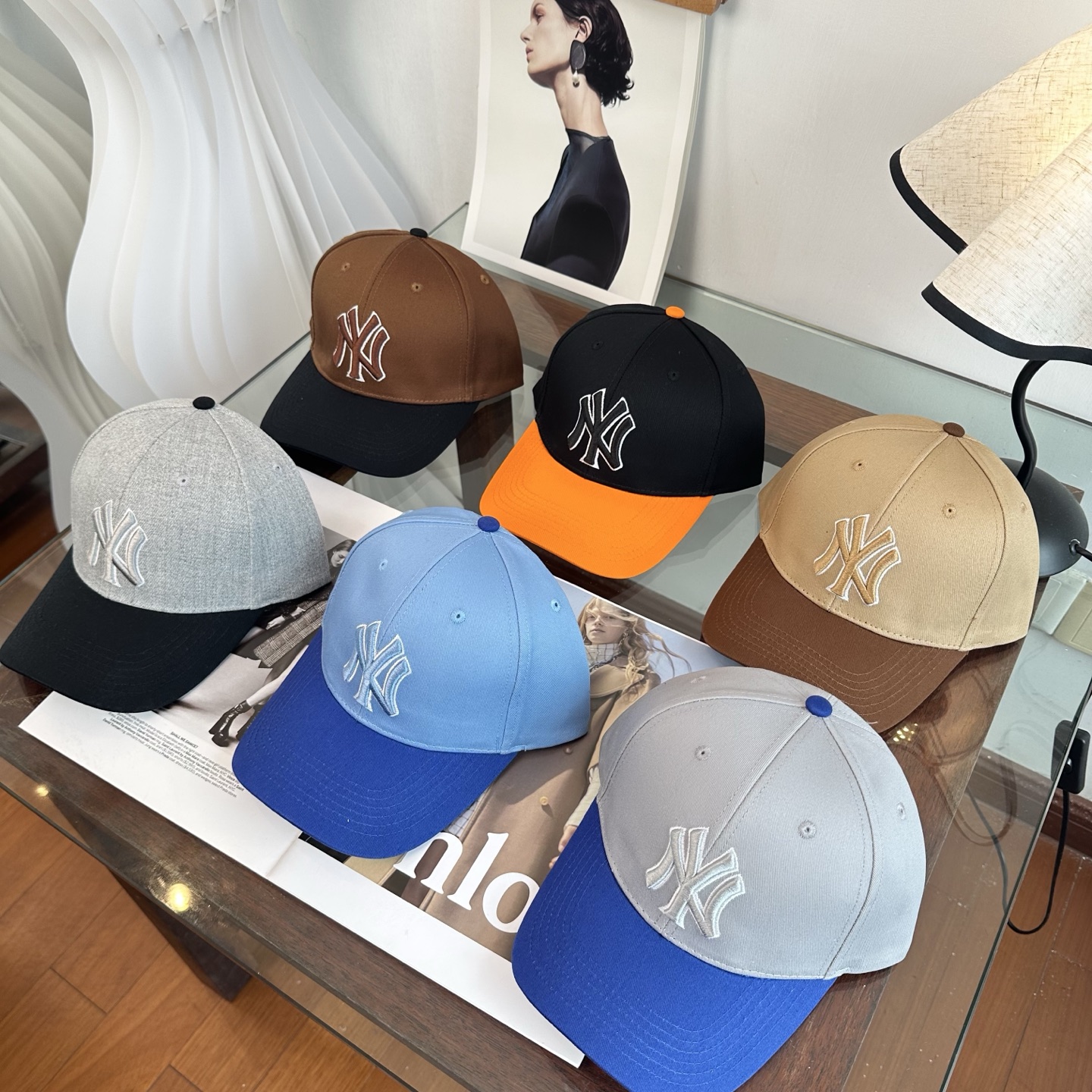 韩国正品MLB棒球帽🔥NY最新最火的帽子就在这👏👏最新款棒球帽刺绣男女情侣款鸭舌帽❗最新款 ，爆炸款全线