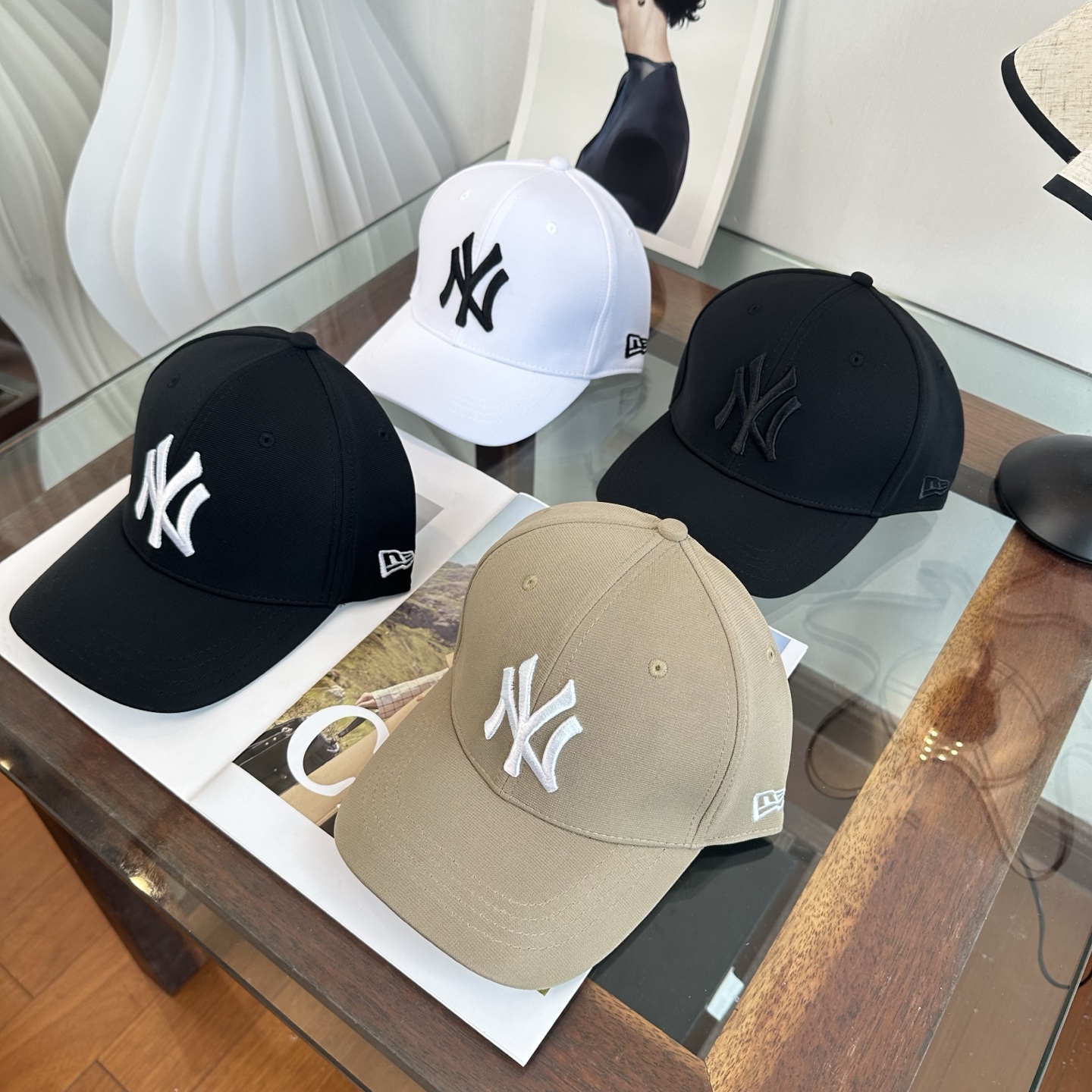 韩国正品MLB棒球帽🔥NY最新最火的帽子就在这👏👏最新款棒球帽刺绣男女情侣款鸭舌帽❗最新款 ，爆炸款全线
