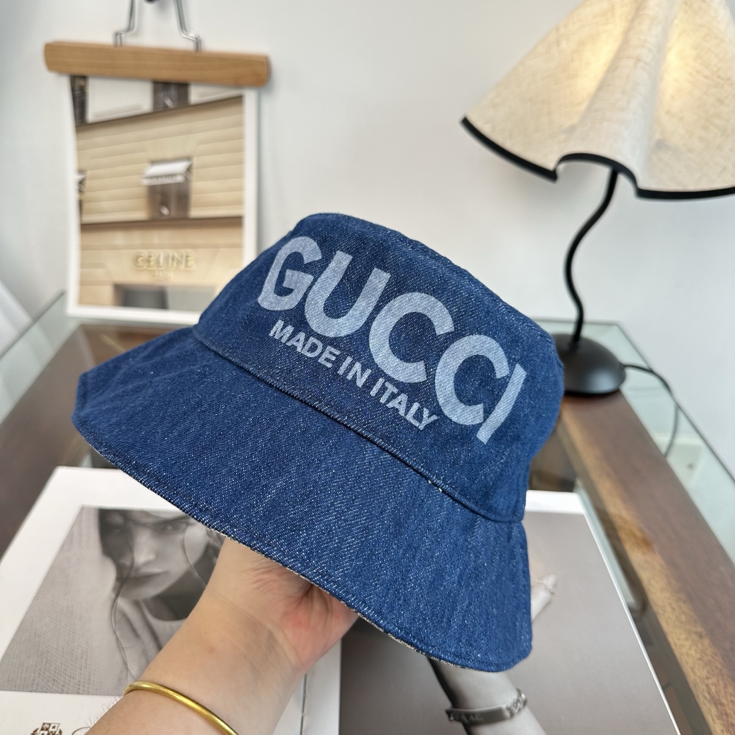 GUCCI古奇渔夫帽👒官网新品Gucci渔夫帽火爆来袭 工艺非常精美 高档大气上档次！低调奢华，方便携带