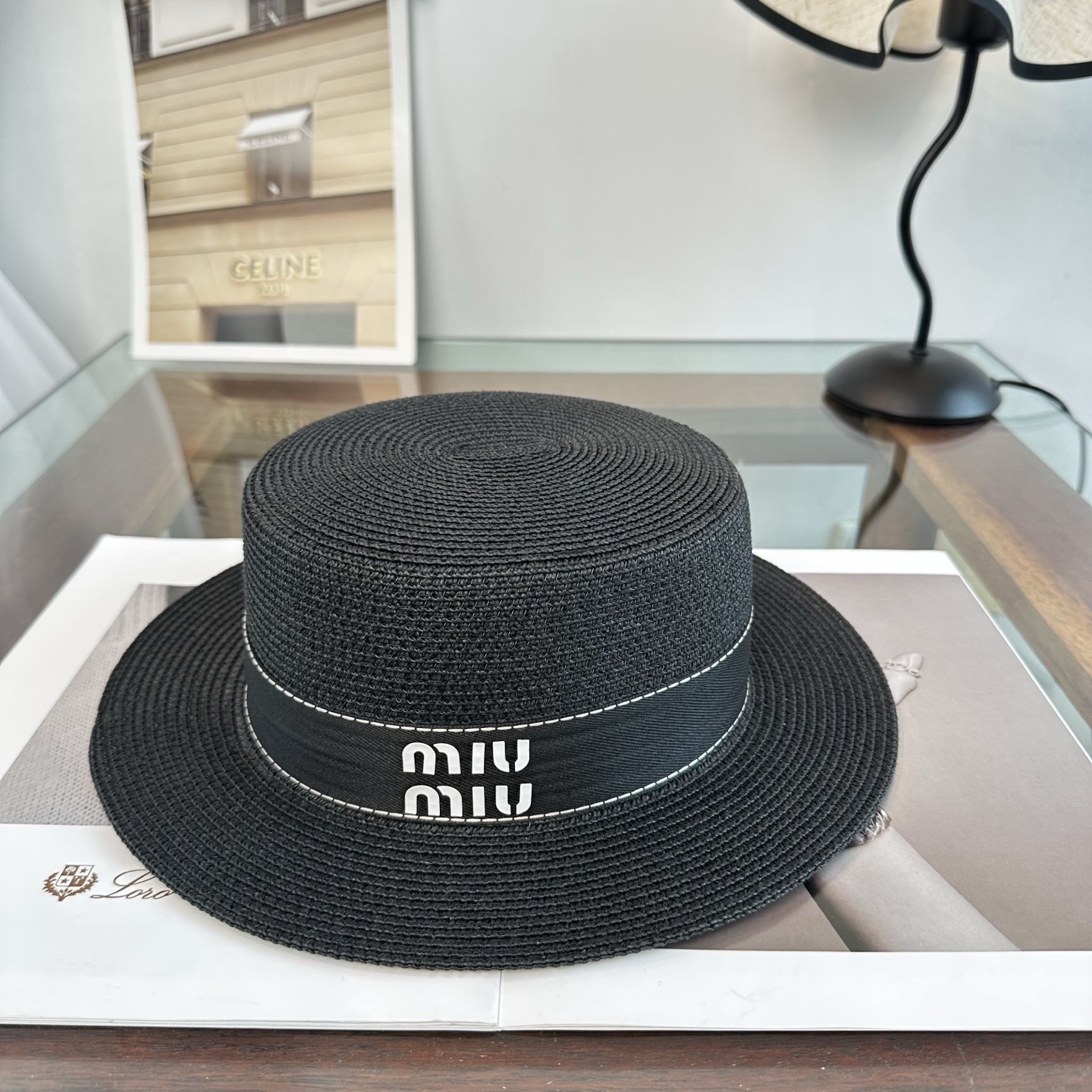 miumiu 缪缪 2026新款平顶草帽 夏天海边首选～新款材质编织而成～质感满分💯