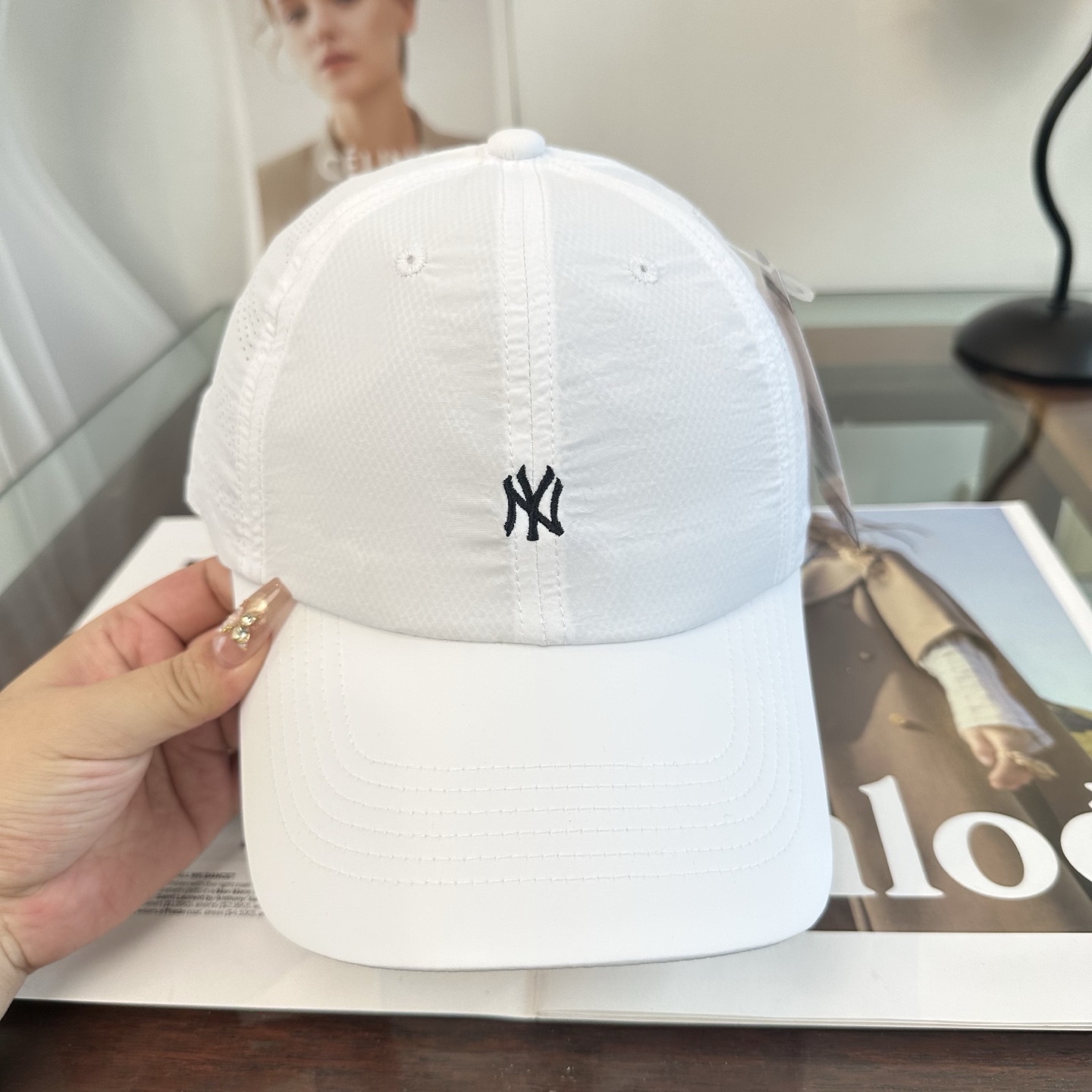 NY 棒球帽纯色系给足街头风，时尚达人挚爱的色调精选效果超完美！细节做工无可挑剔！男女同款！