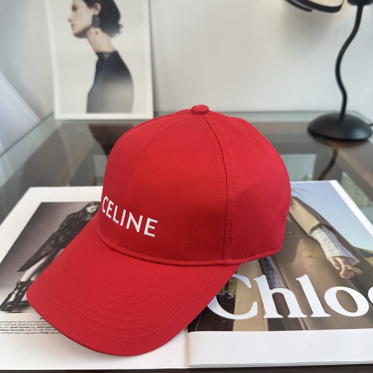 爆款CELINE（赛琳）简约明星同款最新棒球帽，时尚潮流，高端做工！每一个帽子都是用心之作！非一般的品质
