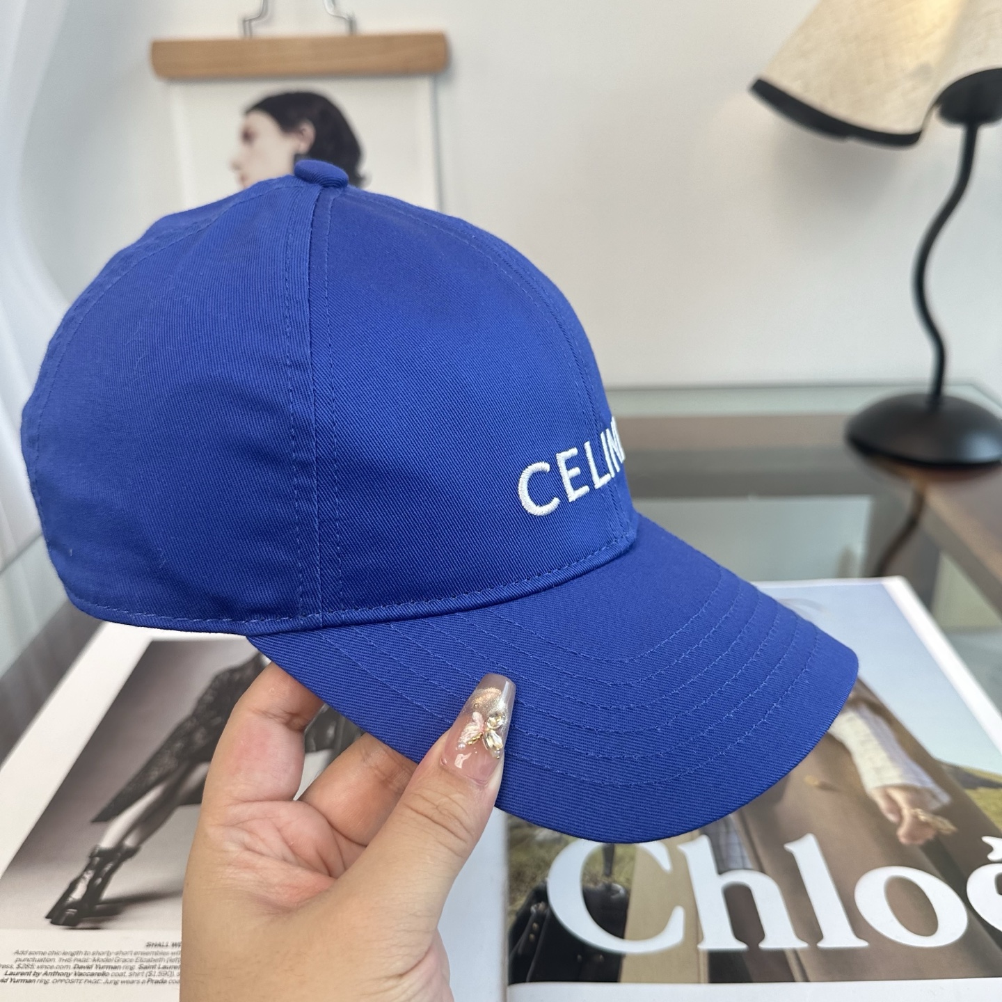 爆款CELINE（赛琳）简约明星同款最新棒球帽，时尚潮流，高端做工！每一个帽子都是用心之作！非一般的品质
