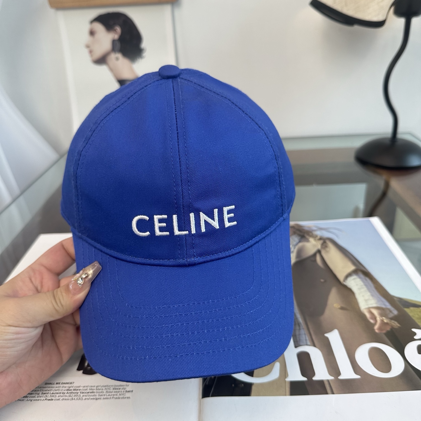 爆款CELINE（赛琳）简约明星同款最新棒球帽，时尚潮流，高端做工！每一个帽子都是用心之作！非一般的品质