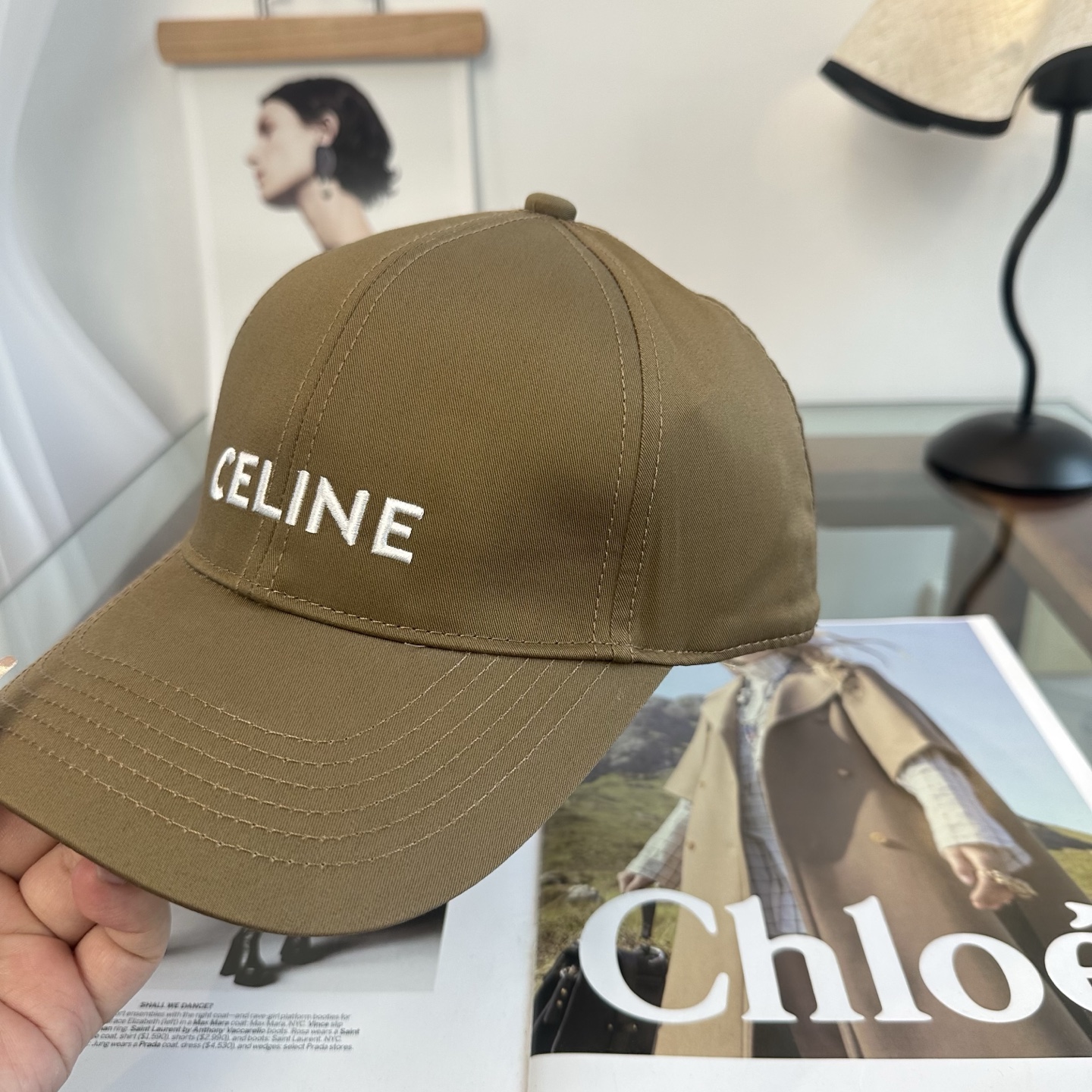 爆款CELINE（赛琳）简约明星同款最新棒球帽，时尚潮流，高端做工！每一个帽子都是用心之作！非一般的品质