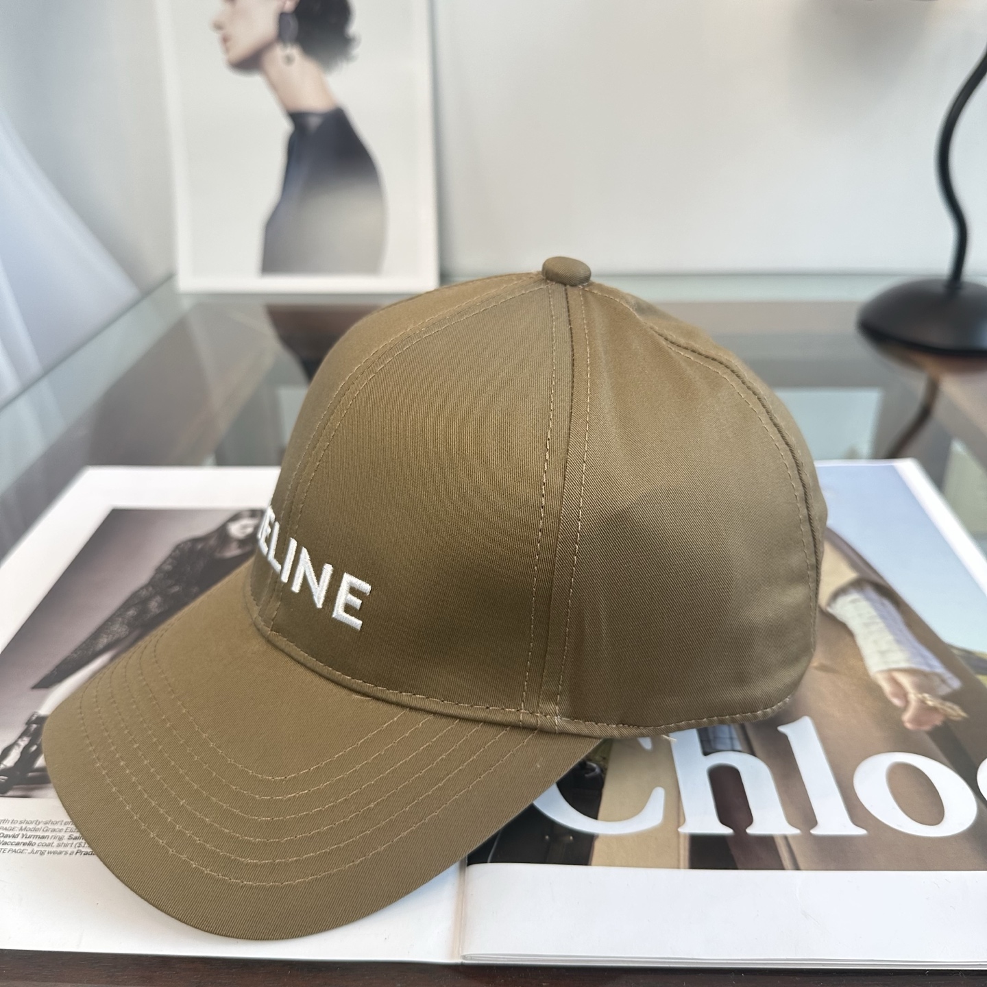 爆款CELINE（赛琳）简约明星同款最新棒球帽，时尚潮流，高端做工！每一个帽子都是用心之作！非一般的品质