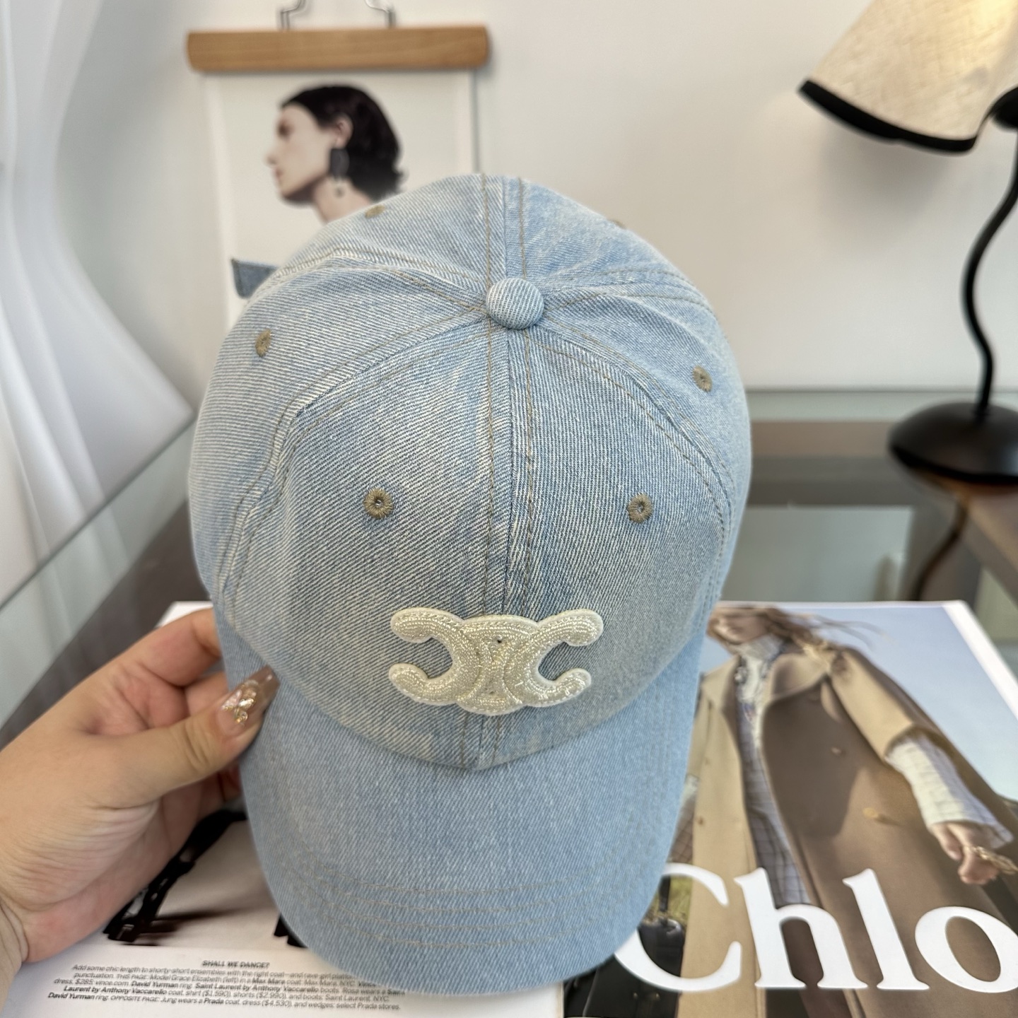 爆款CELINE（赛琳）简约明星同款最新棒球帽，时尚潮流，高端做工！每一个帽子都是用心之作！非一般的品质