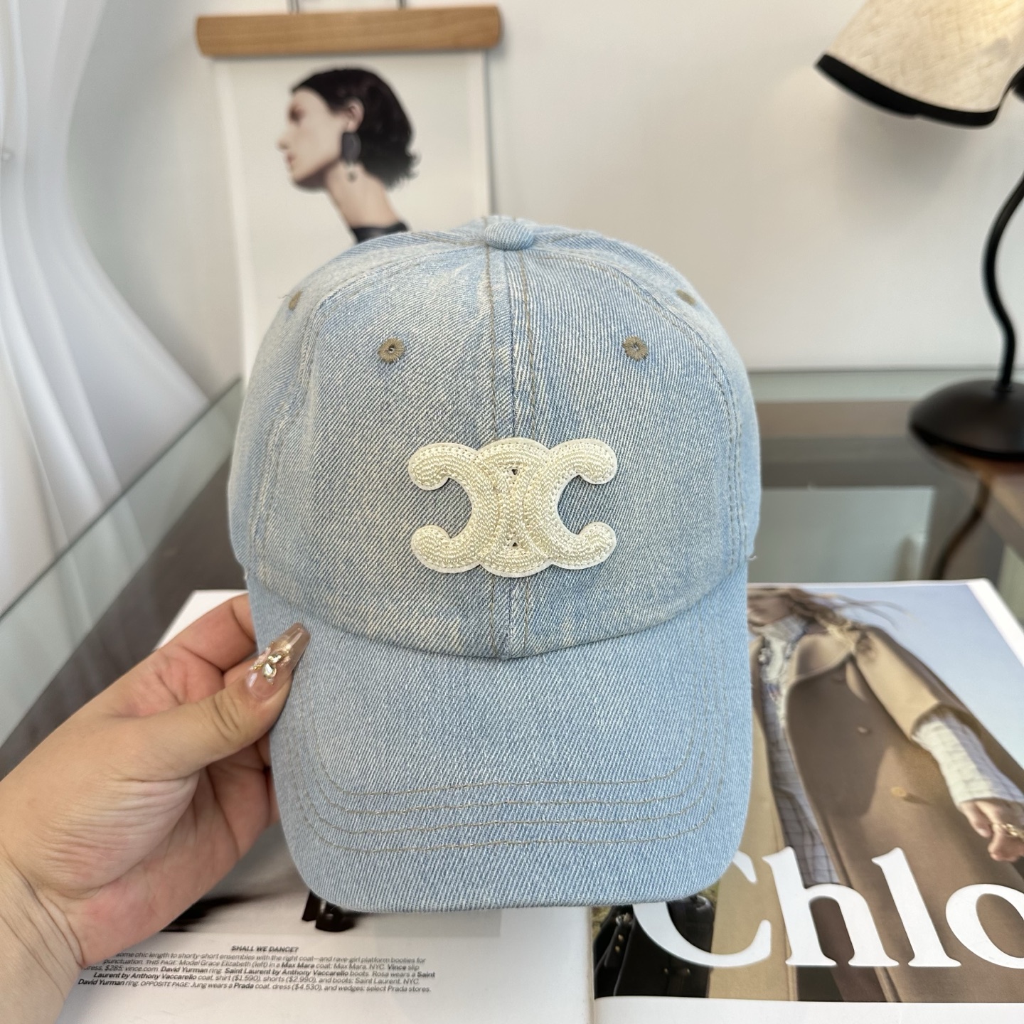 爆款CELINE（赛琳）简约明星同款最新棒球帽，时尚潮流，高端做工！每一个帽子都是用心之作！非一般的品质