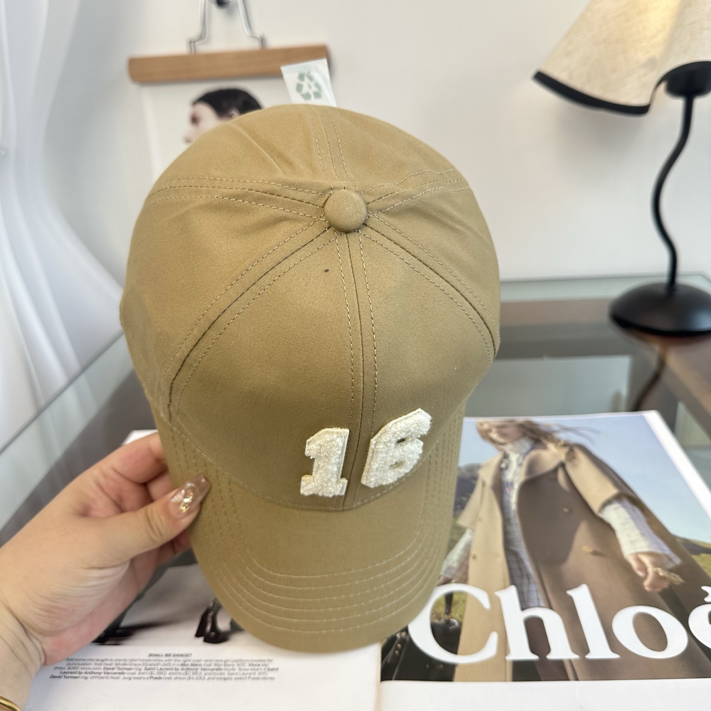 爆款CELINE（赛琳）简约明星同款最新棒球帽，时尚潮流，高端做工！每一个帽子都是用心之作！非一般的品质