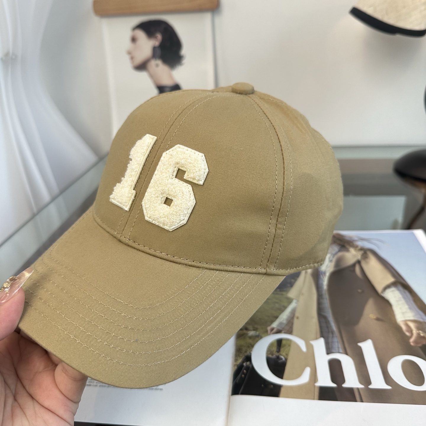 爆款CELINE（赛琳）简约明星同款最新棒球帽，时尚潮流，高端做工！每一个帽子都是用心之作！非一般的品质
