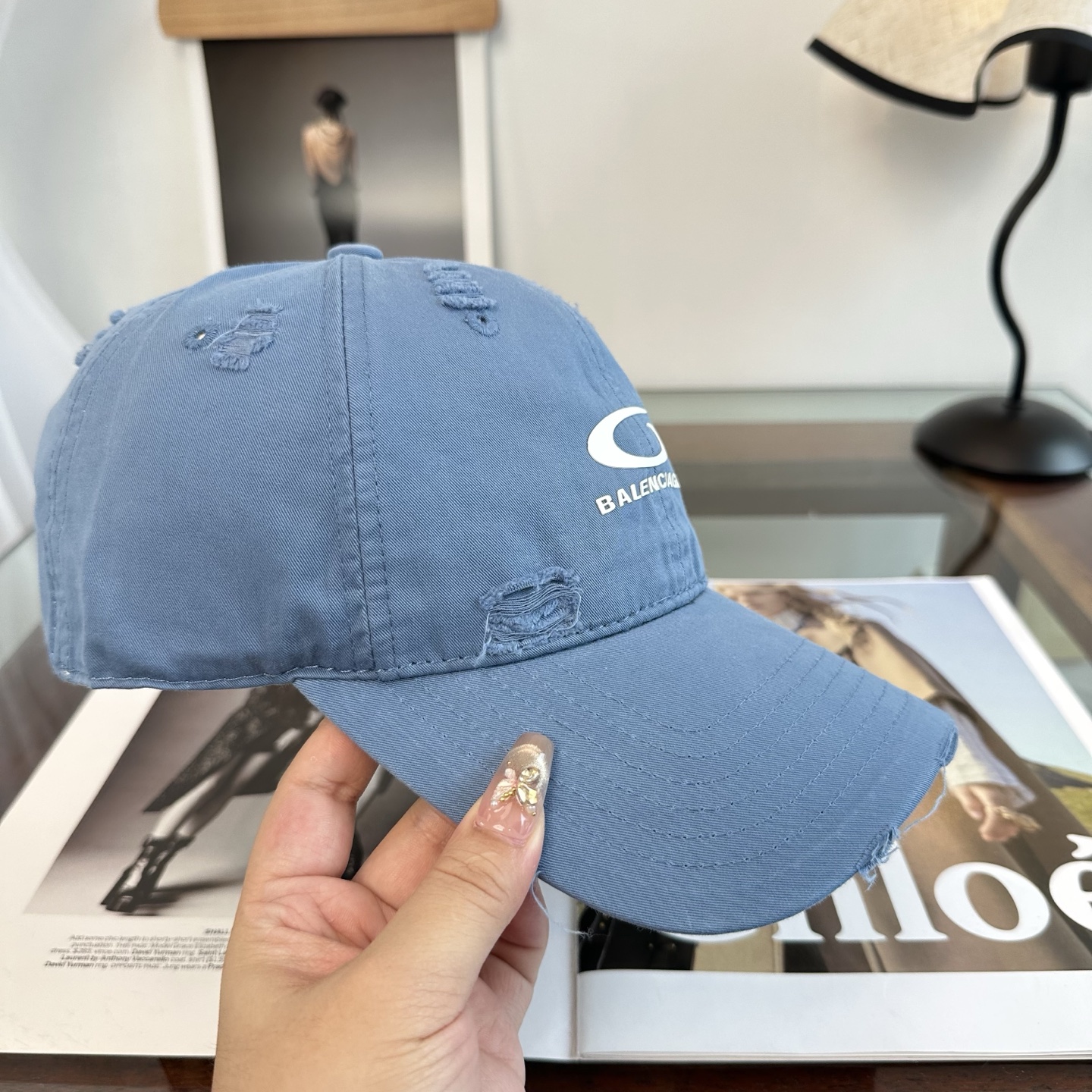 新品Balenciaga 巴黎世家字母新款棒球帽现货秒发🧢简约时尚超级无敌好看的帽子！情侣款！