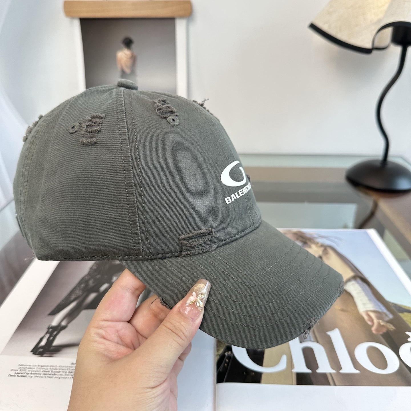 新品Balenciaga 巴黎世家字母新款棒球帽现货秒发🧢简约时尚超级无敌好看的帽子！情侣款！