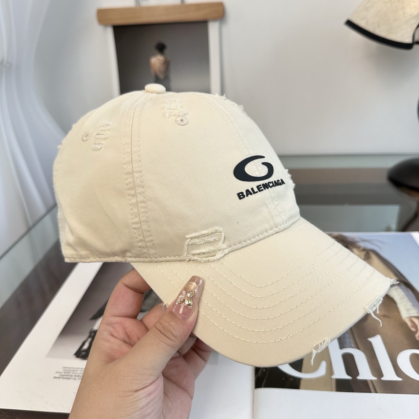 新品Balenciaga 巴黎世家字母新款棒球帽现货秒发🧢简约时尚超级无敌好看的帽子！情侣款！
