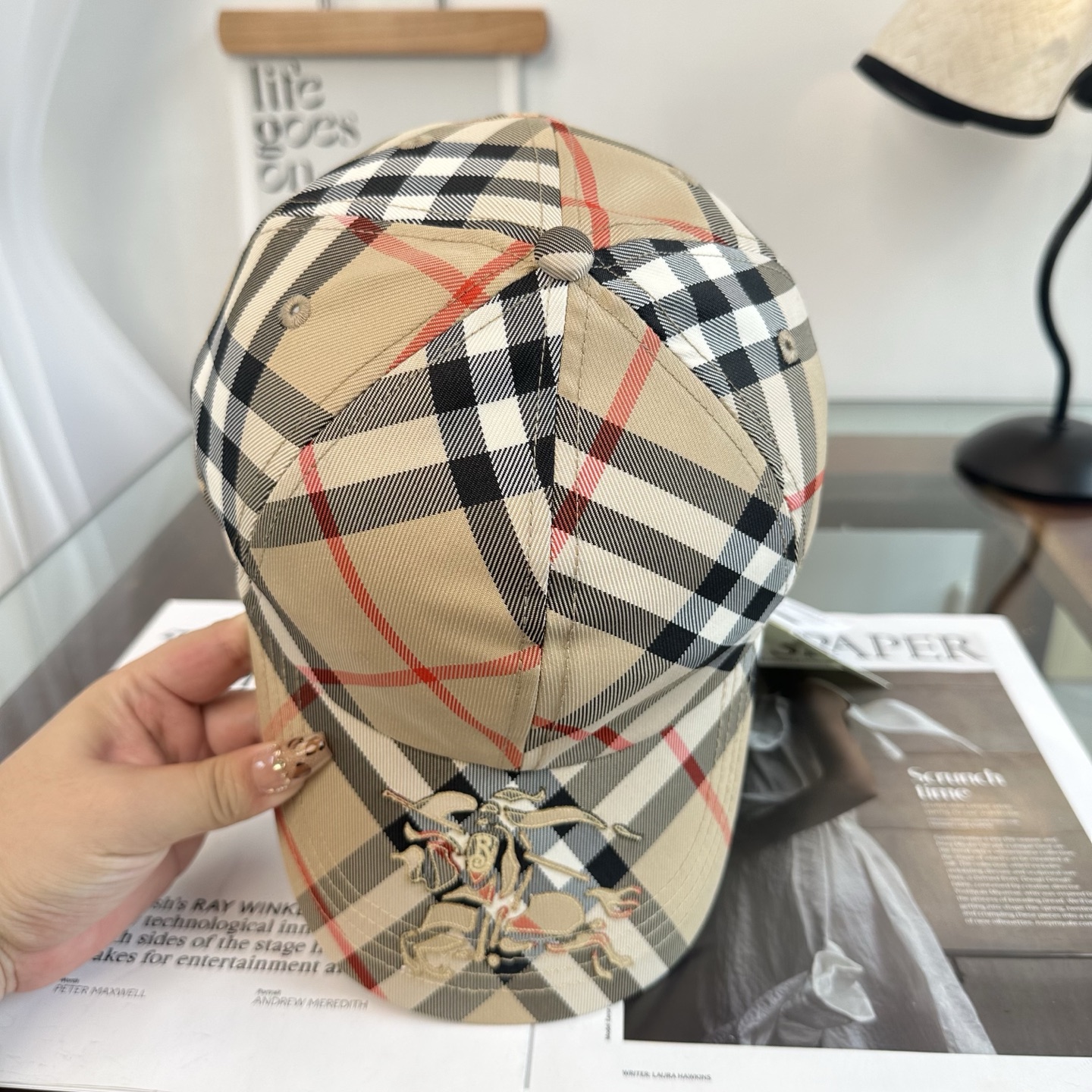 巴宝莉BURBERRY官网同步上线 韩版新款英伦风定制款1:1原单品质 男女通用棒球帽 美邦工艺 高版品