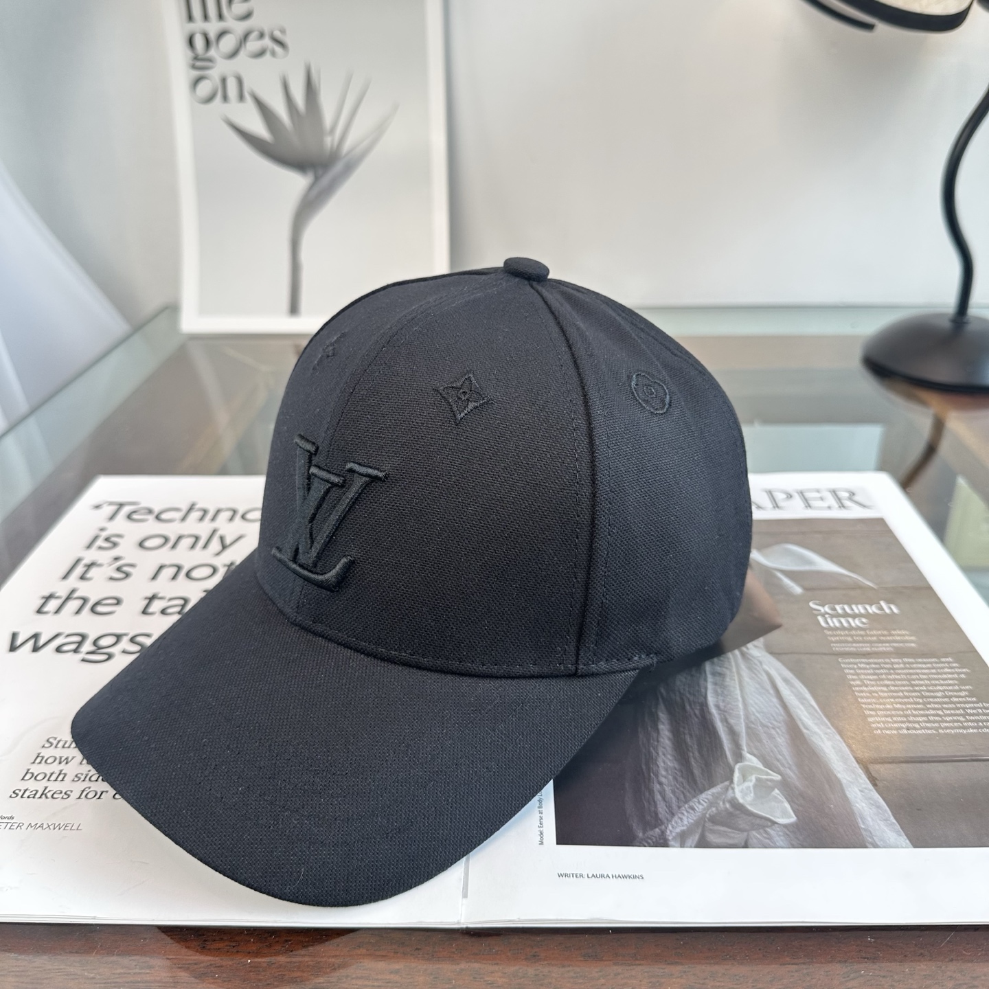 🧢路易威登棒球帽 LouisVuitton😍新款LV棒球帽，重工打造♥️高端大气，百搭款🤗男女通用！