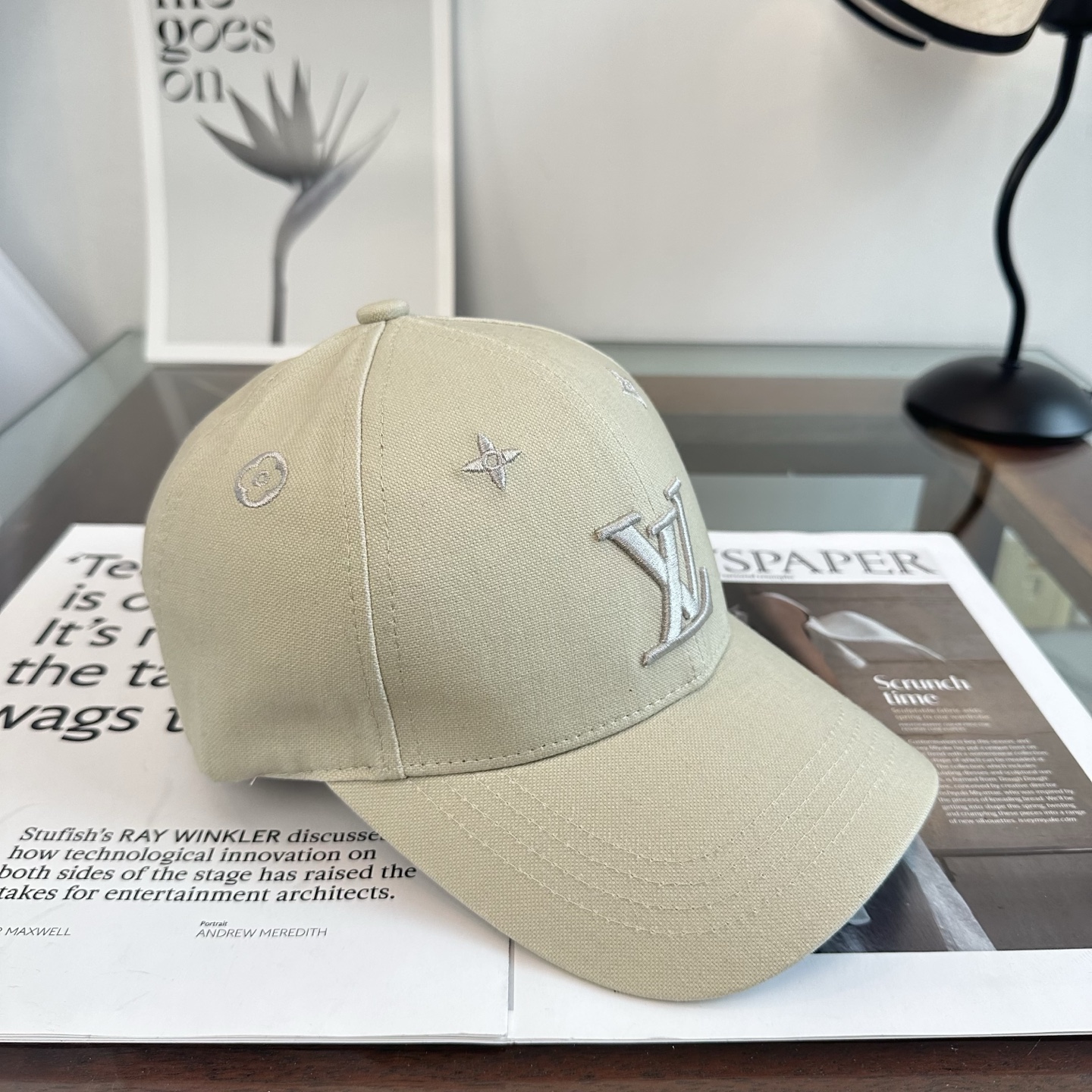 🧢路易威登棒球帽 LouisVuitton😍新款LV棒球帽，重工打造♥️高端大气，百搭款🤗男女通用！