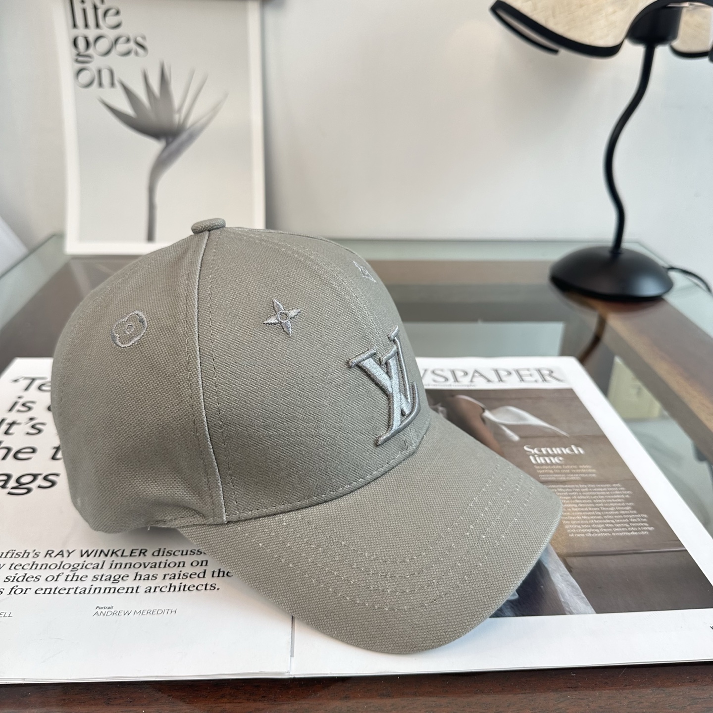 🧢路易威登棒球帽 LouisVuitton😍新款LV棒球帽，重工打造♥️高端大气，百搭款🤗男女通用！