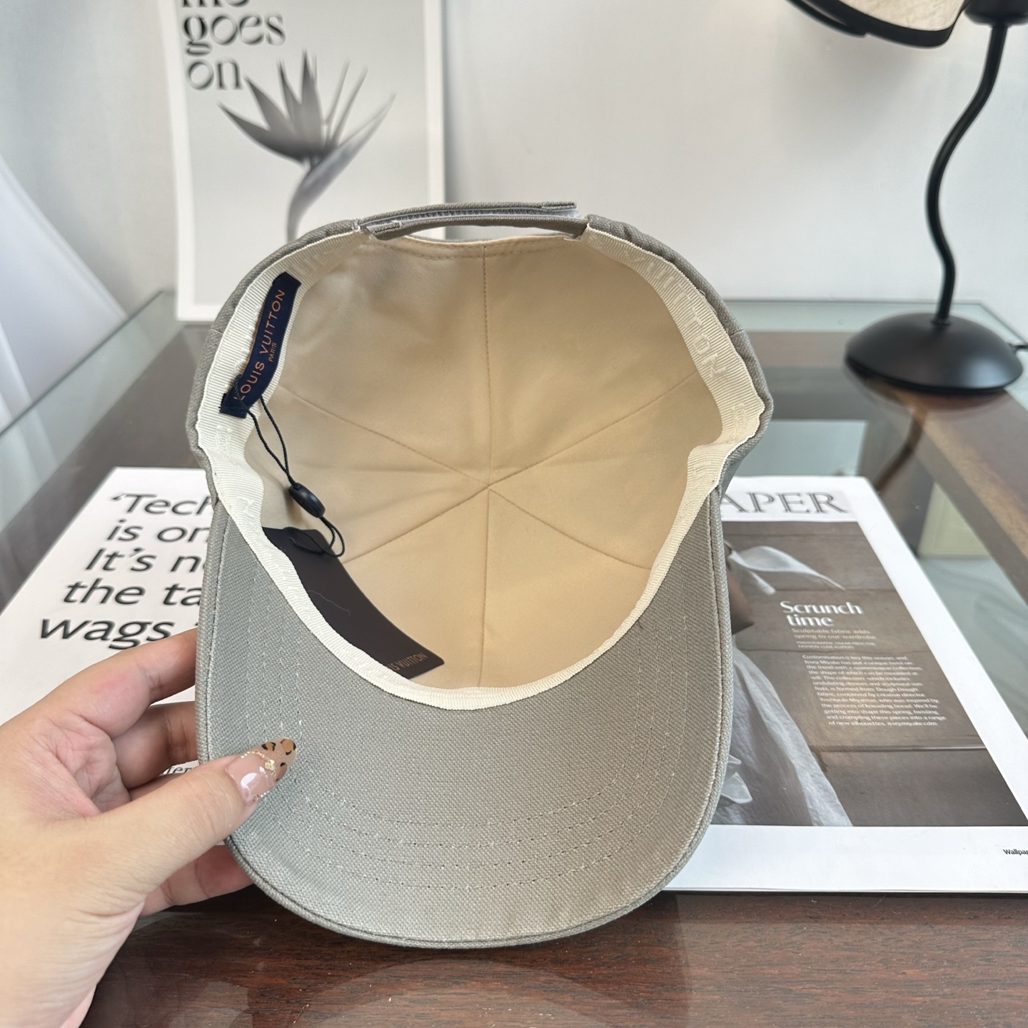 🧢路易威登棒球帽 LouisVuitton😍新款LV棒球帽，重工打造♥️高端大气，百搭款🤗男女通用！