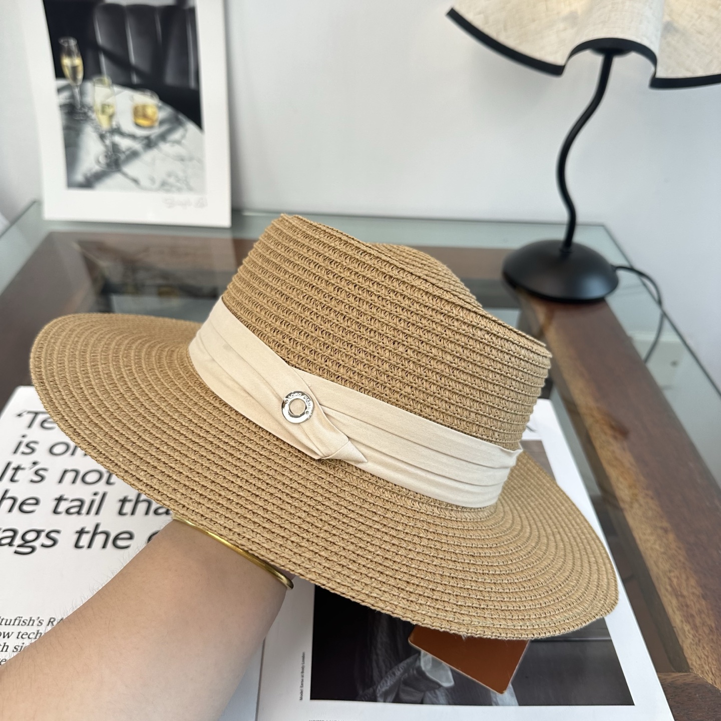 Loro Piana 2026新款平顶草帽 夏天海边首选～新款材质编织而成～质感满分💯