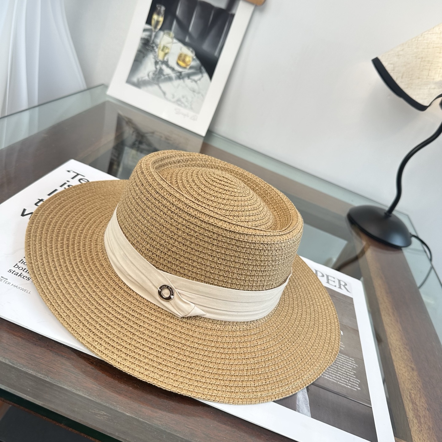 Loro Piana 2026新款平顶草帽 夏天海边首选～新款材质编织而成～质感满分💯