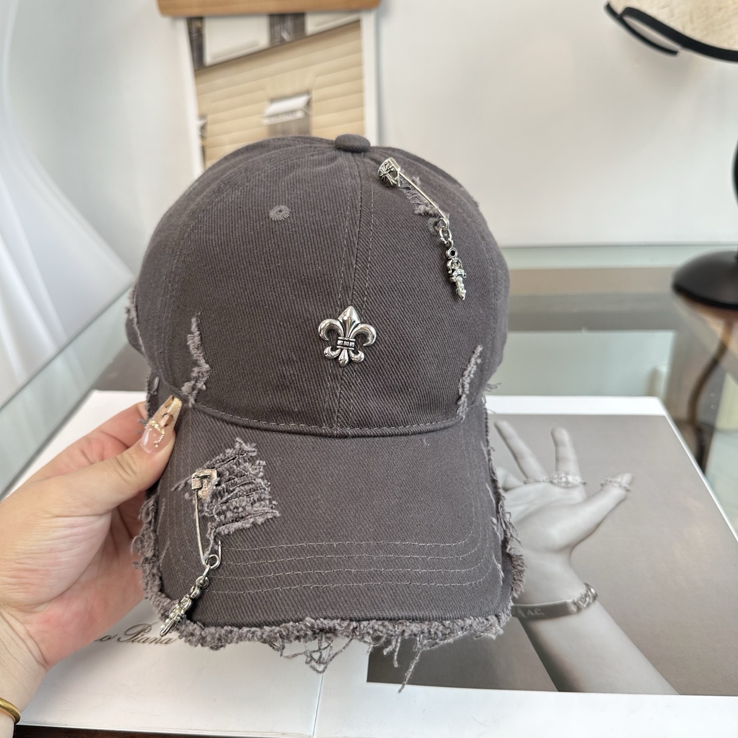 Chrome hearts 克罗心 新款十字架 高品质棒球帽，高端定制版！网红时尚博主同款！墙裂推荐！质
