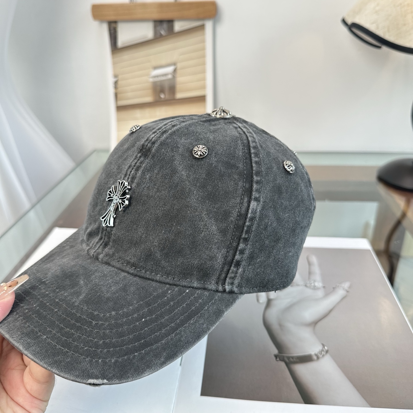 Chrome hearts 克罗心 新款十字架 高品质棒球帽，高端定制版！网红时尚博主同款！墙裂推荐！质