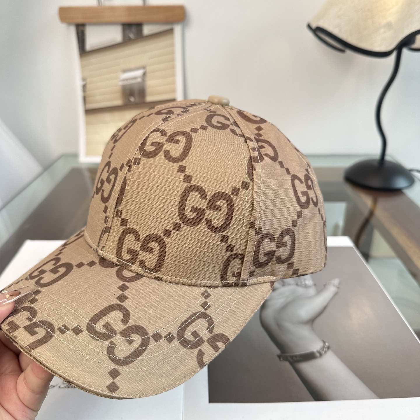 GUCCI古奇棒球帽 2026新款 工艺非常精美 高档大气上档次！低调奢华，方便携带！