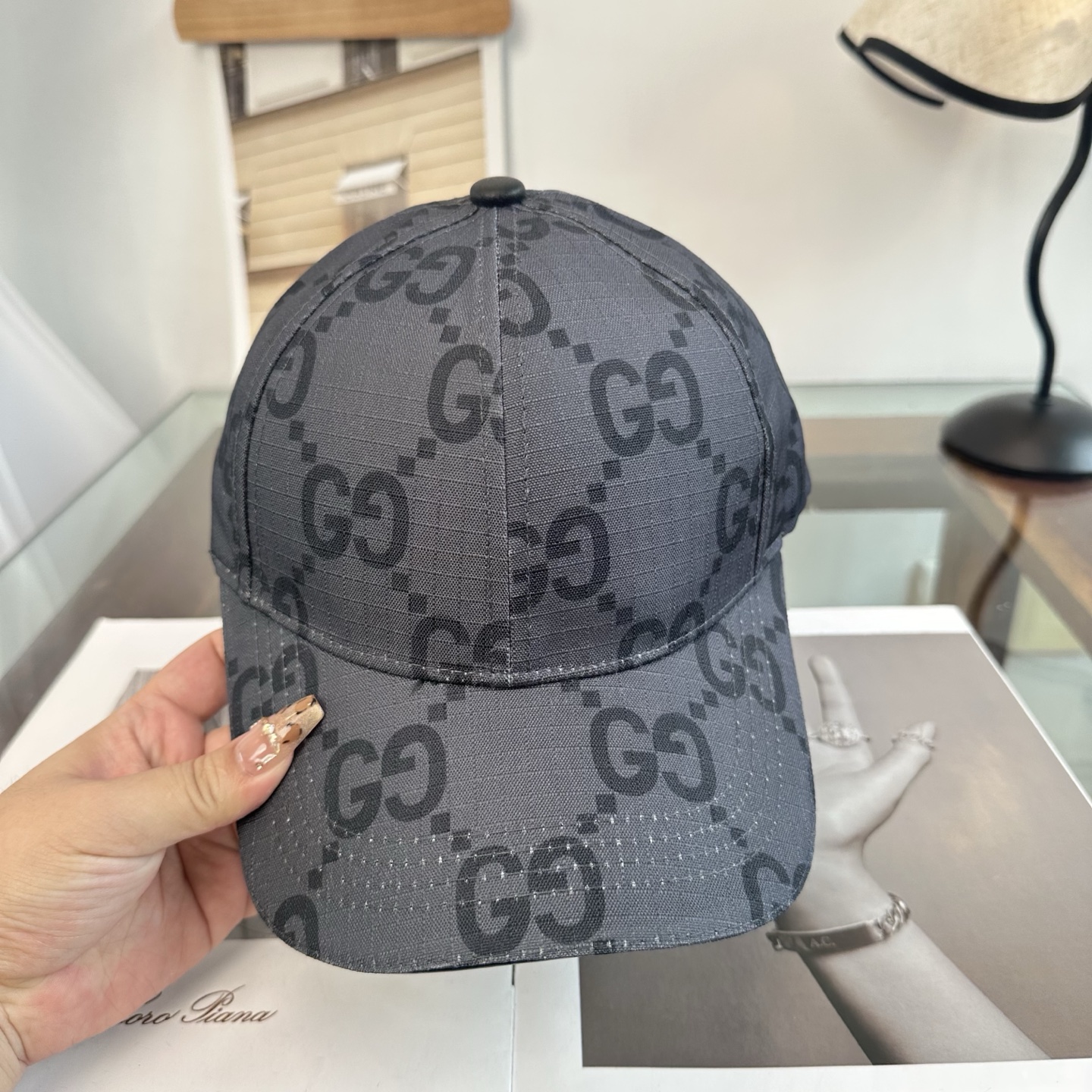 GUCCI古奇棒球帽 2026新款 工艺非常精美 高档大气上档次！低调奢华，方便携带！