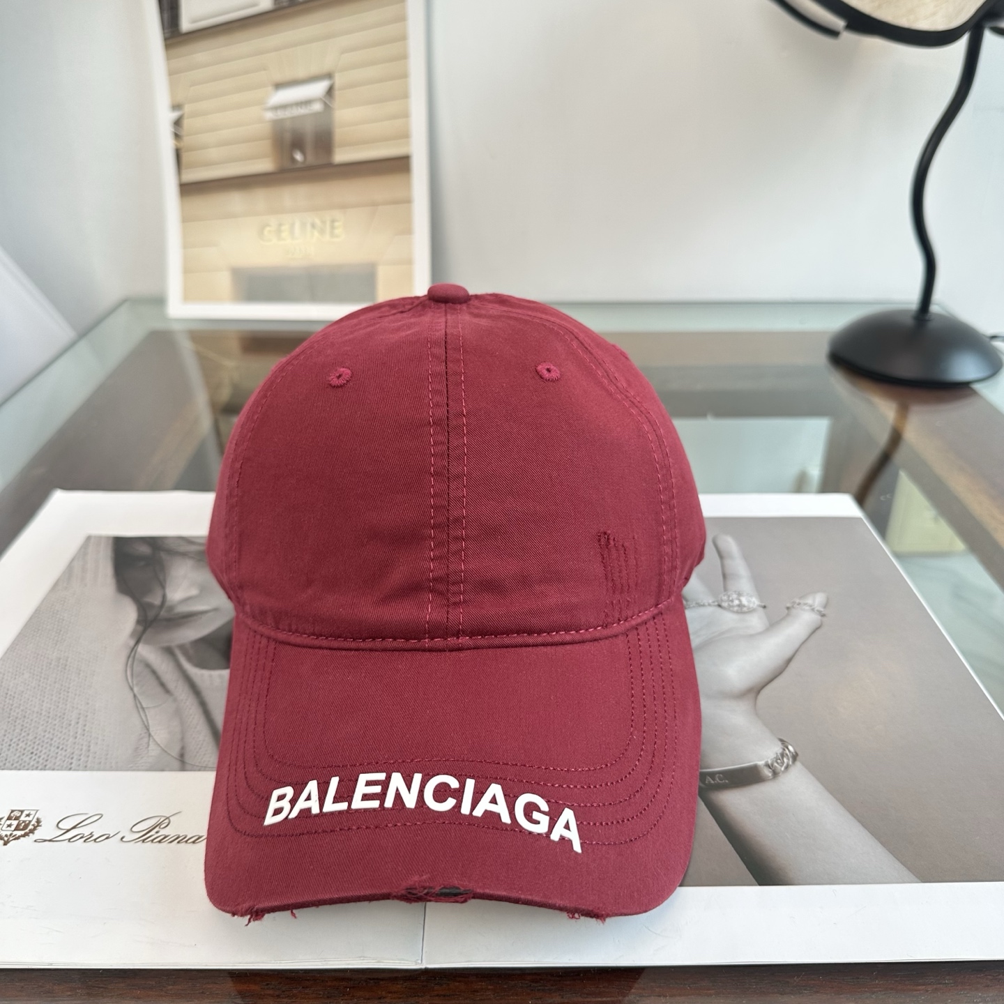 新品Balenciaga 巴黎世家字母新款棒球帽现货秒发🧢简约时尚超级无敌好看的帽子！情侣款！