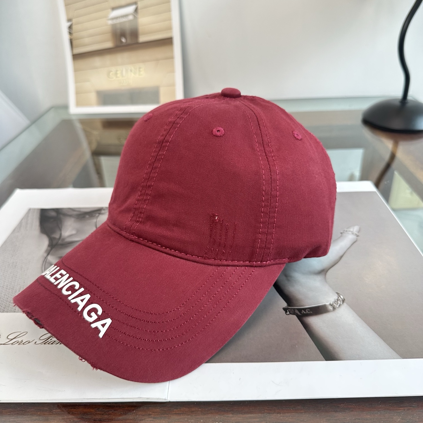 新品Balenciaga 巴黎世家字母新款棒球帽现货秒发🧢简约时尚超级无敌好看的帽子！情侣款！