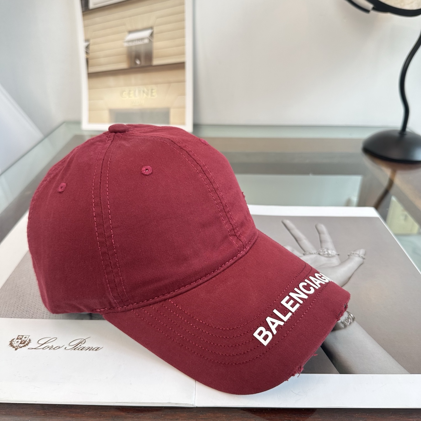 新品Balenciaga 巴黎世家字母新款棒球帽现货秒发🧢简约时尚超级无敌好看的帽子！情侣款！