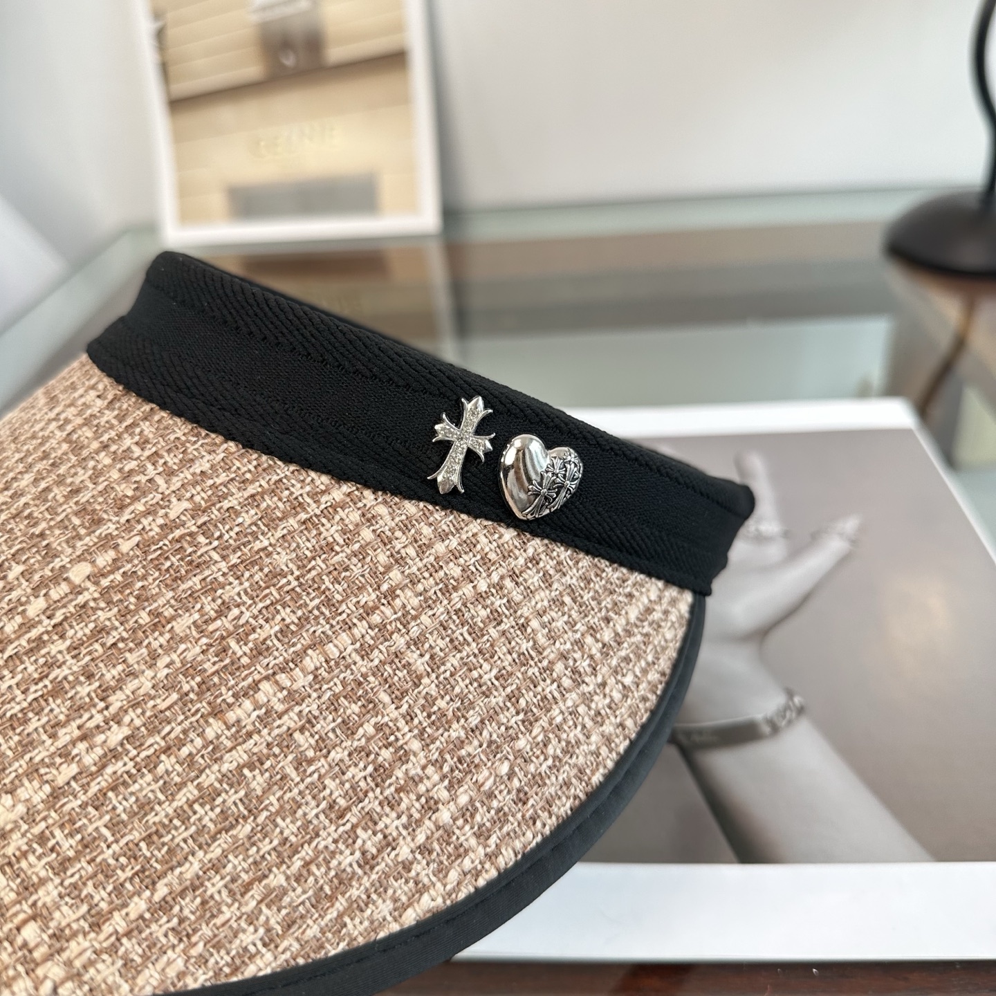 克罗心 夏季空顶帽，跑步遮阳防晒两不误，夏季必备单品，戴着不闷热，非常有活力的一款，超级无敌好看😍😍