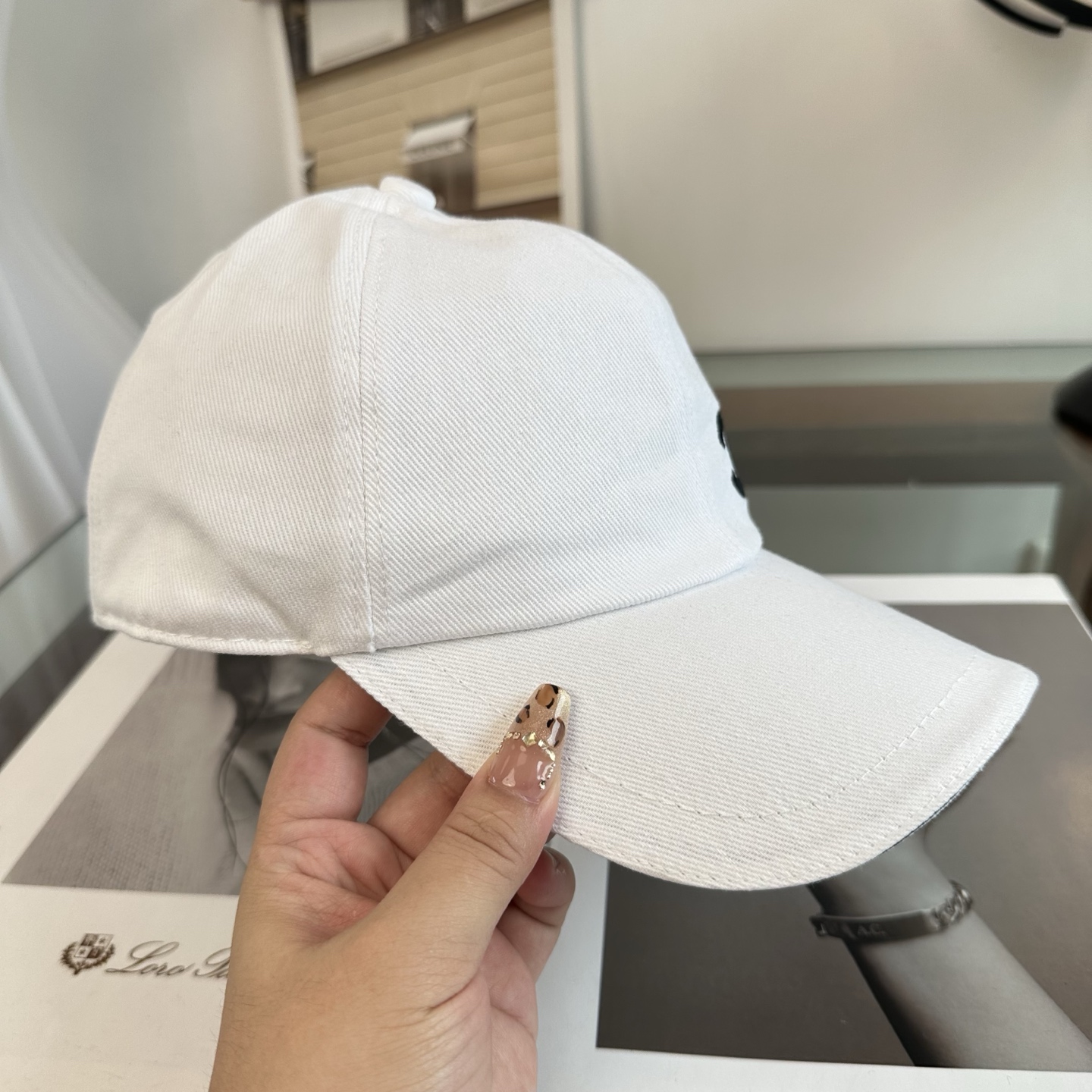 【CHANEL香奈儿】新款高级感牛仔小香风鸭舌帽 ，遮阳又超好搭配，出街单品 高货版本原单品质👄