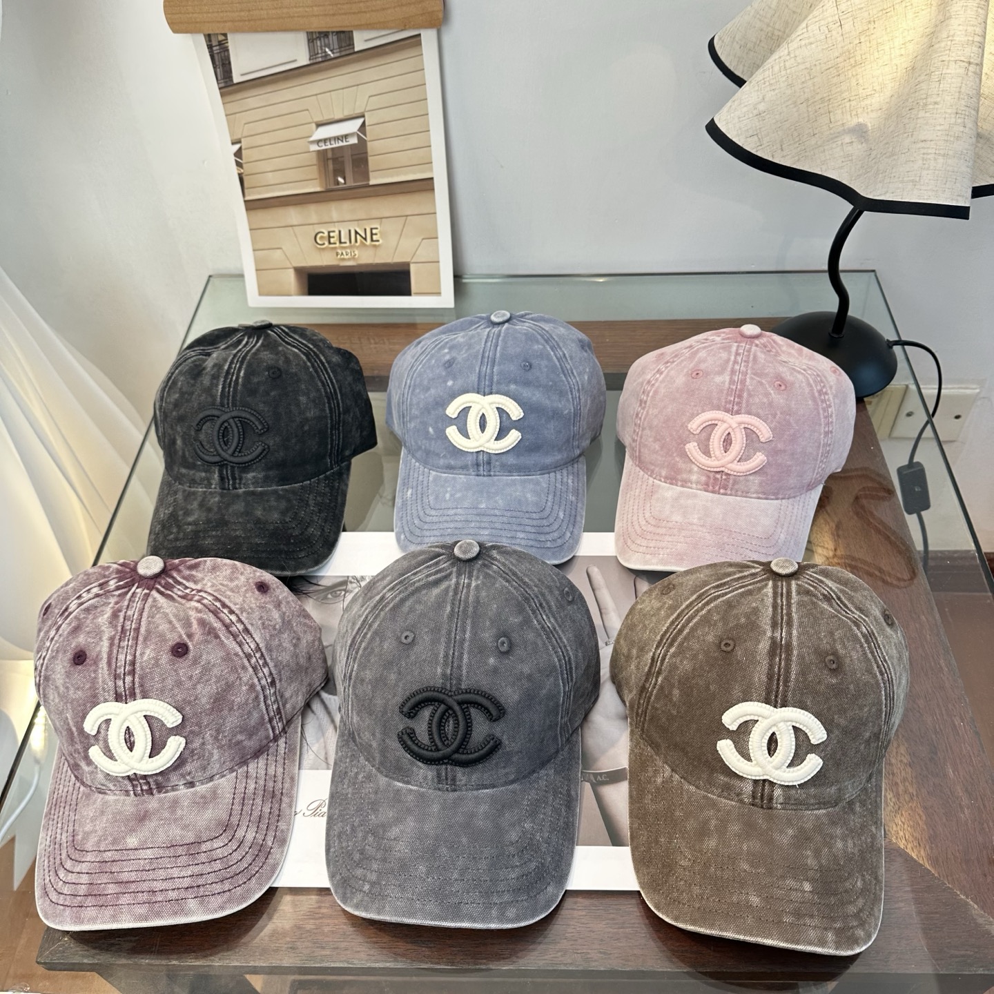 【CHANEL香奈儿】新款高级感小香风鸭舌帽 ，遮阳又超好搭配，出街单品 高货版本原单品质👄