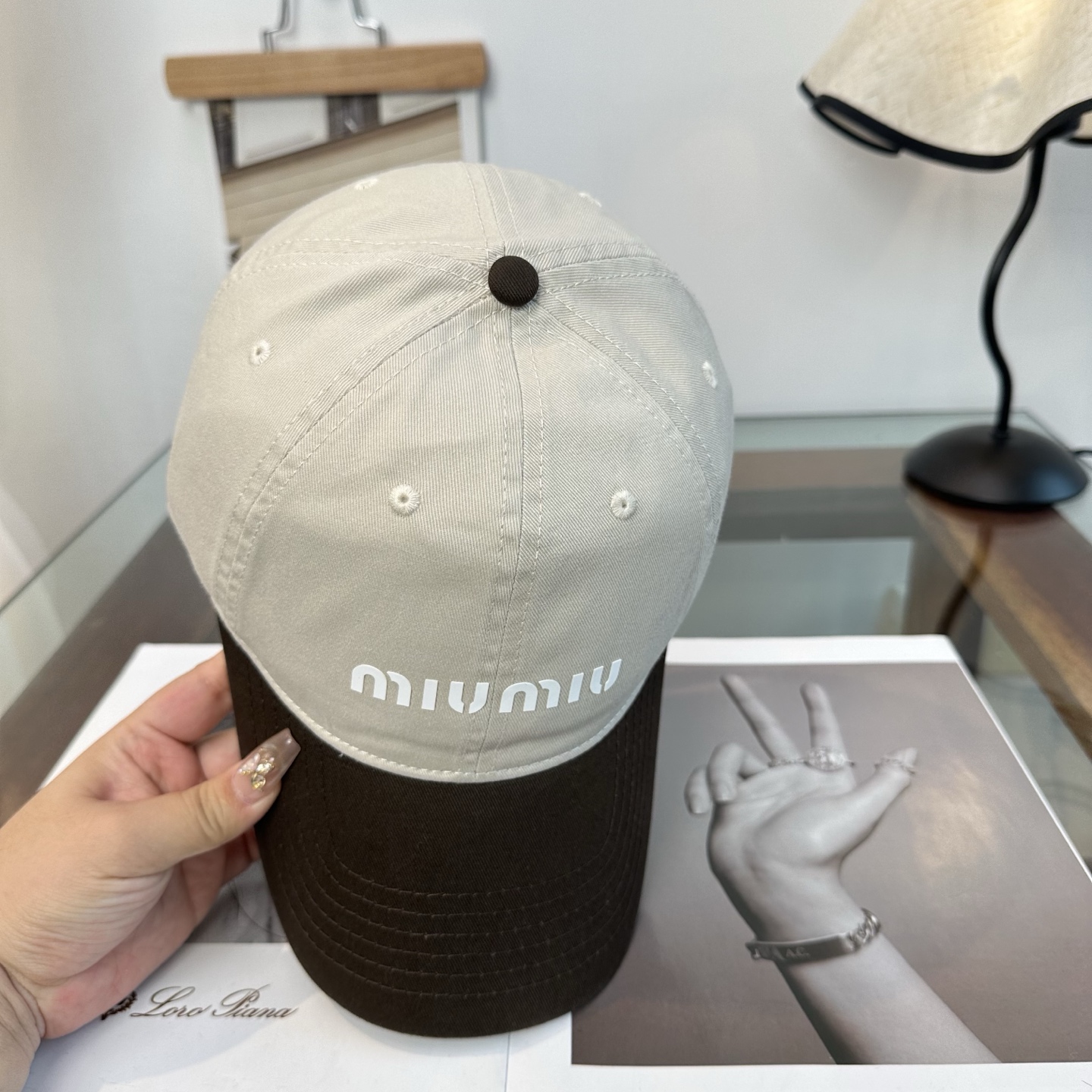 谬谬miumiu 原单 新款棒球帽，正品开模订制，原版做工细致质量超赞！