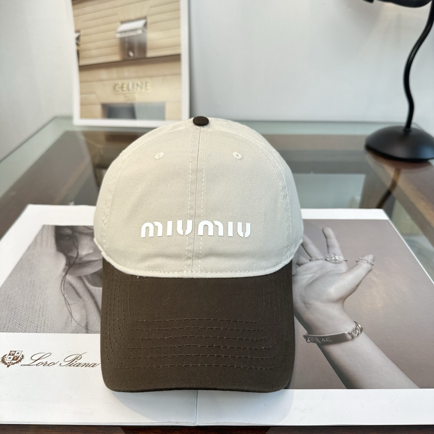 谬谬miumiu 原单 新款棒球帽，正品开模订制，原版做工细致质量超赞！