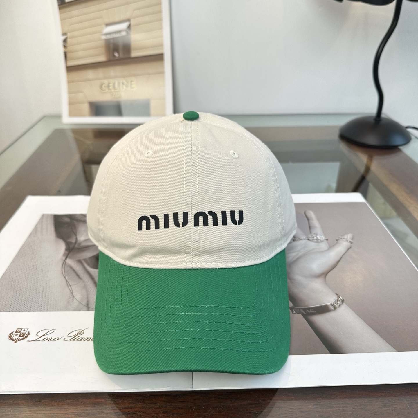 谬谬miumiu 原单 新款棒球帽，正品开模订制，原版做工细致质量超赞！