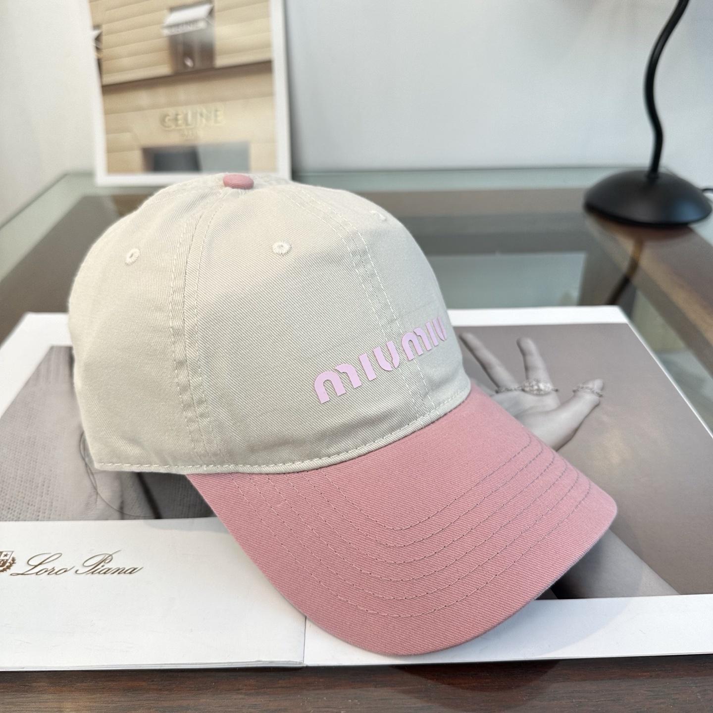 谬谬miumiu 原单 新款棒球帽，正品开模订制，原版做工细致质量超赞！