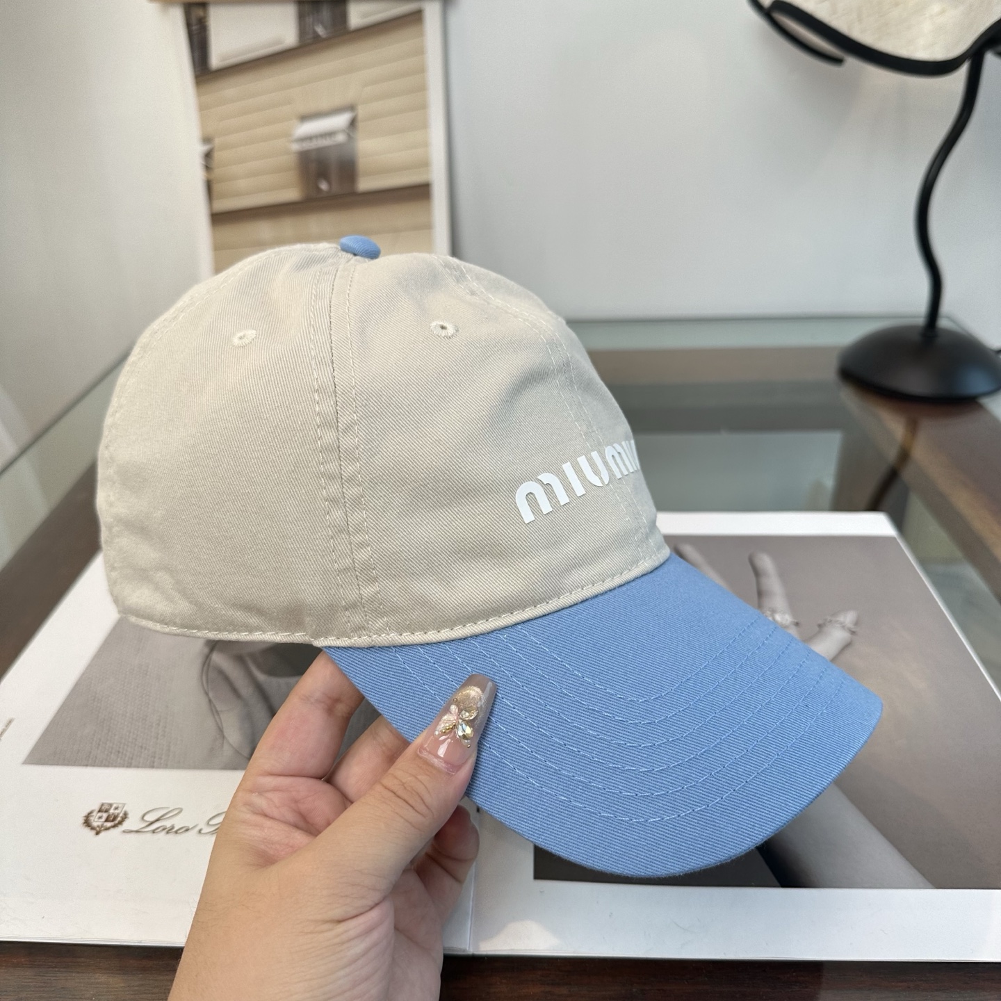 谬谬miumiu 原单 新款棒球帽，正品开模订制，原版做工细致质量超赞！